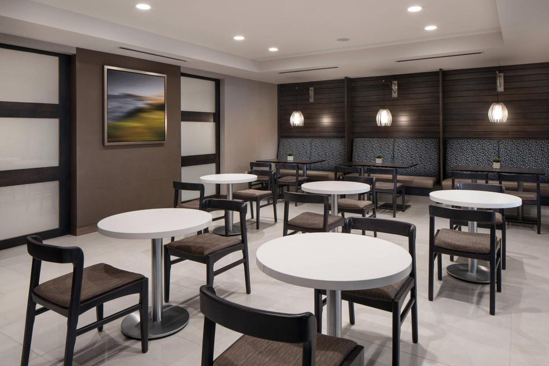 Residence Inn by Marriott Boulder Canyon Boulevard photo 32