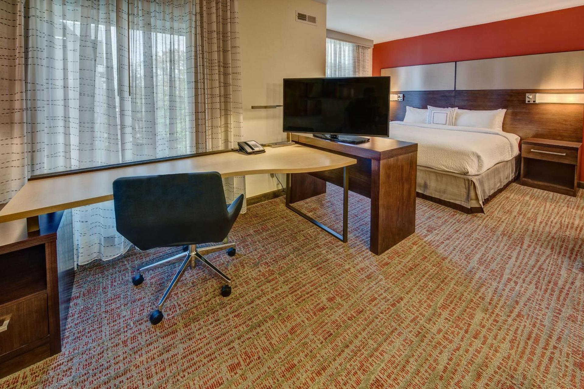 Residence Inn by Marriott Blacksburg-University photo 8