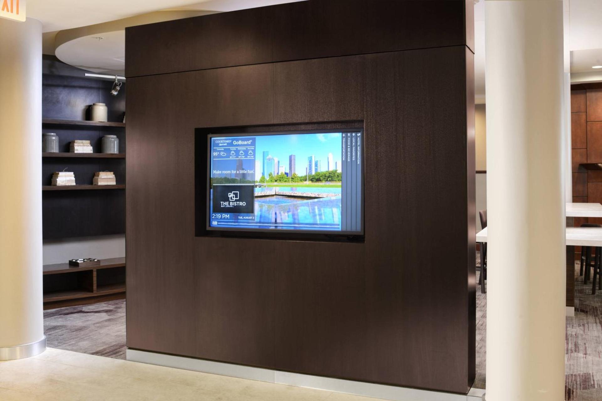 Courtyard Marriott Houston Pearland photo 10