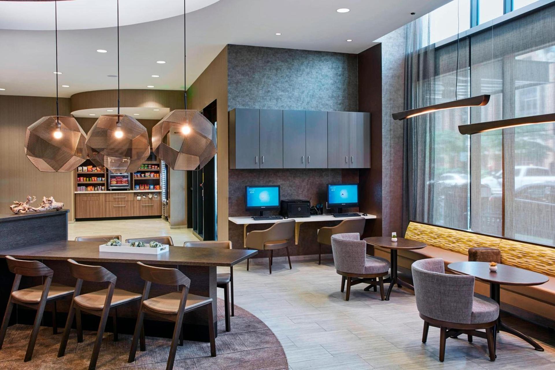 SpringHill Suites by Marriott Milwaukee Downtown photo 7