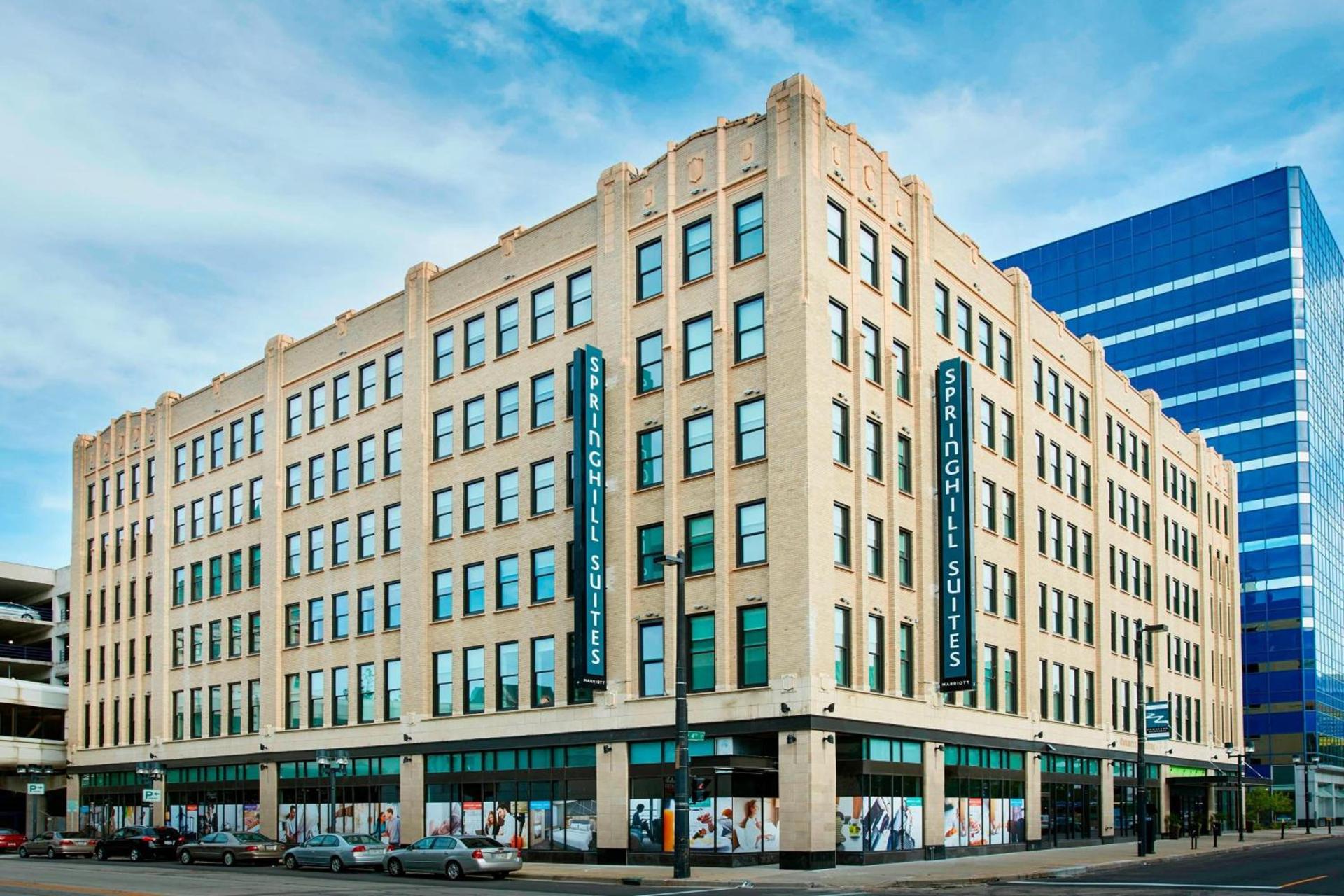 SpringHill Suites by Marriott Milwaukee Downtown photo 3