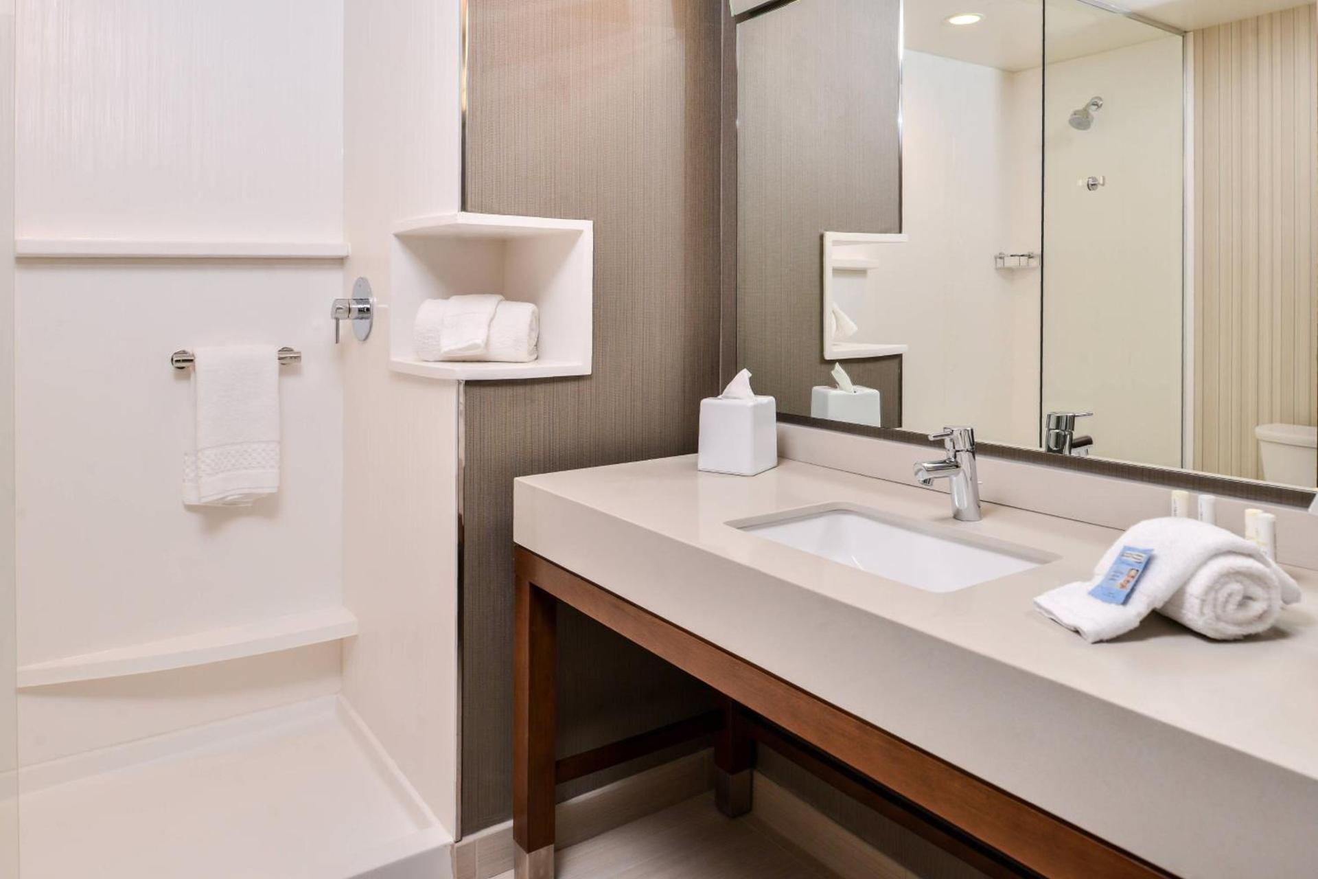 Courtyard by Marriott Charlotte Northlake photo 15