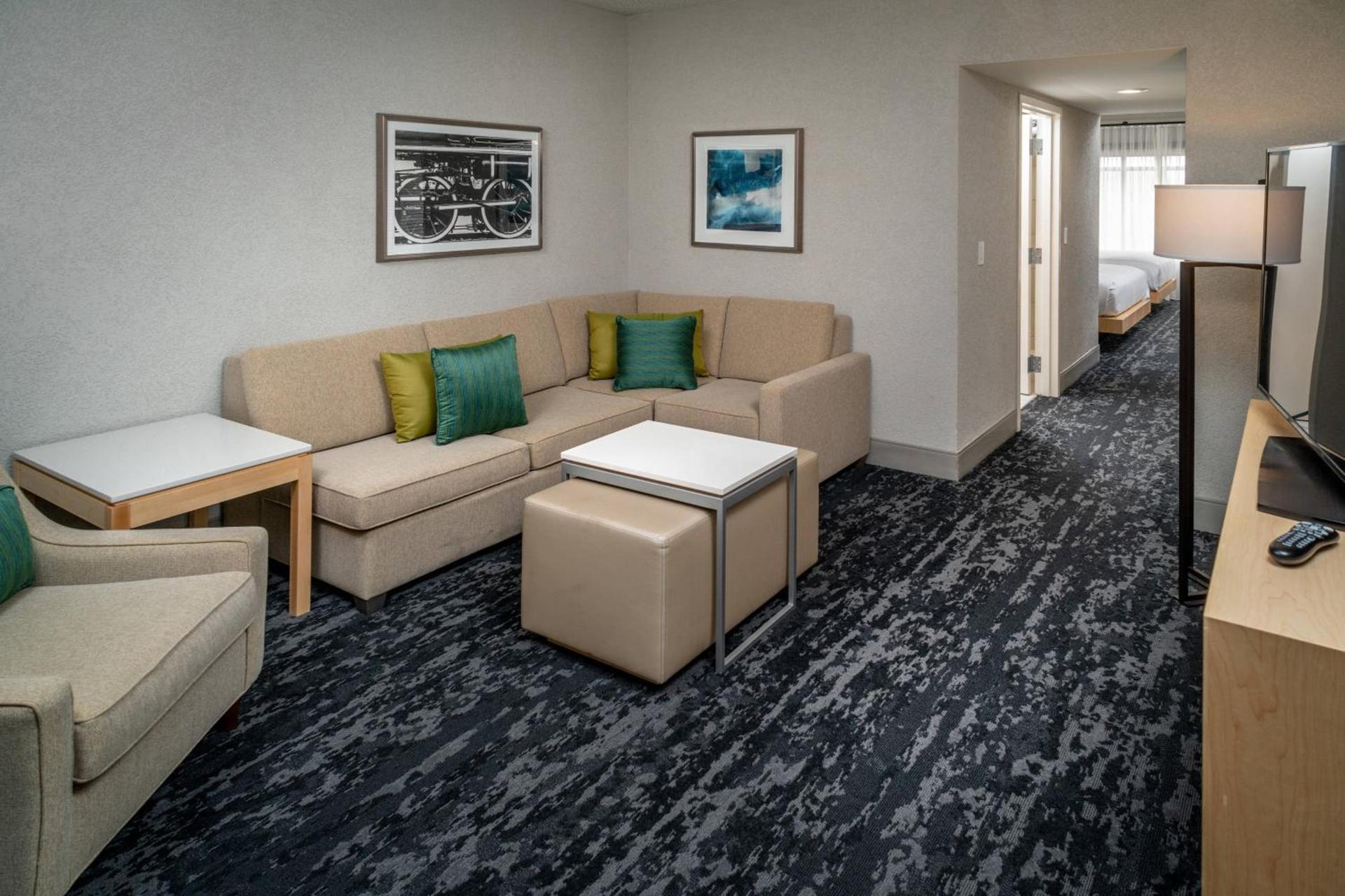 Delta Hotels by Marriott Huntington Downtown photo 11