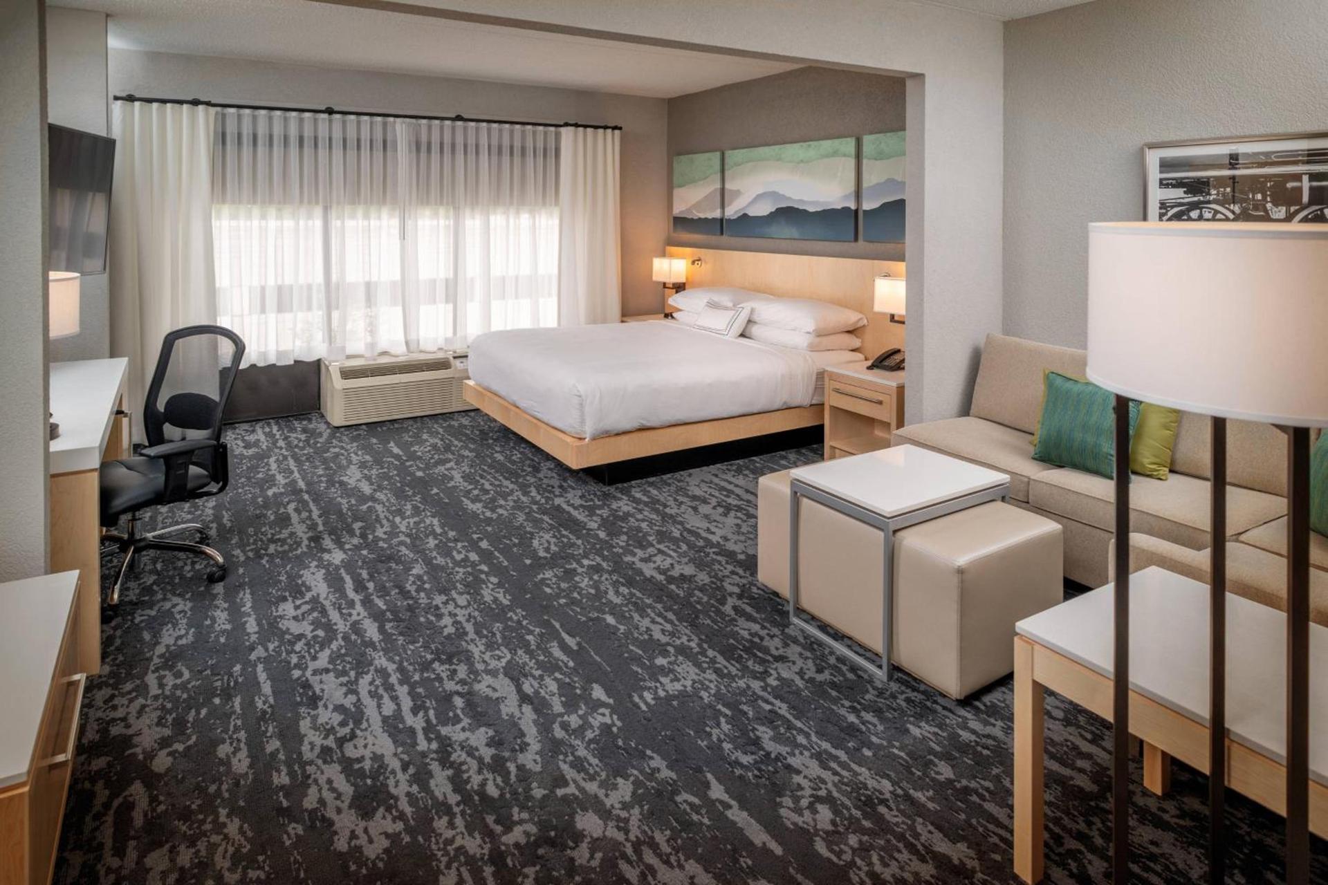Delta Hotels by Marriott Huntington Downtown photo 14