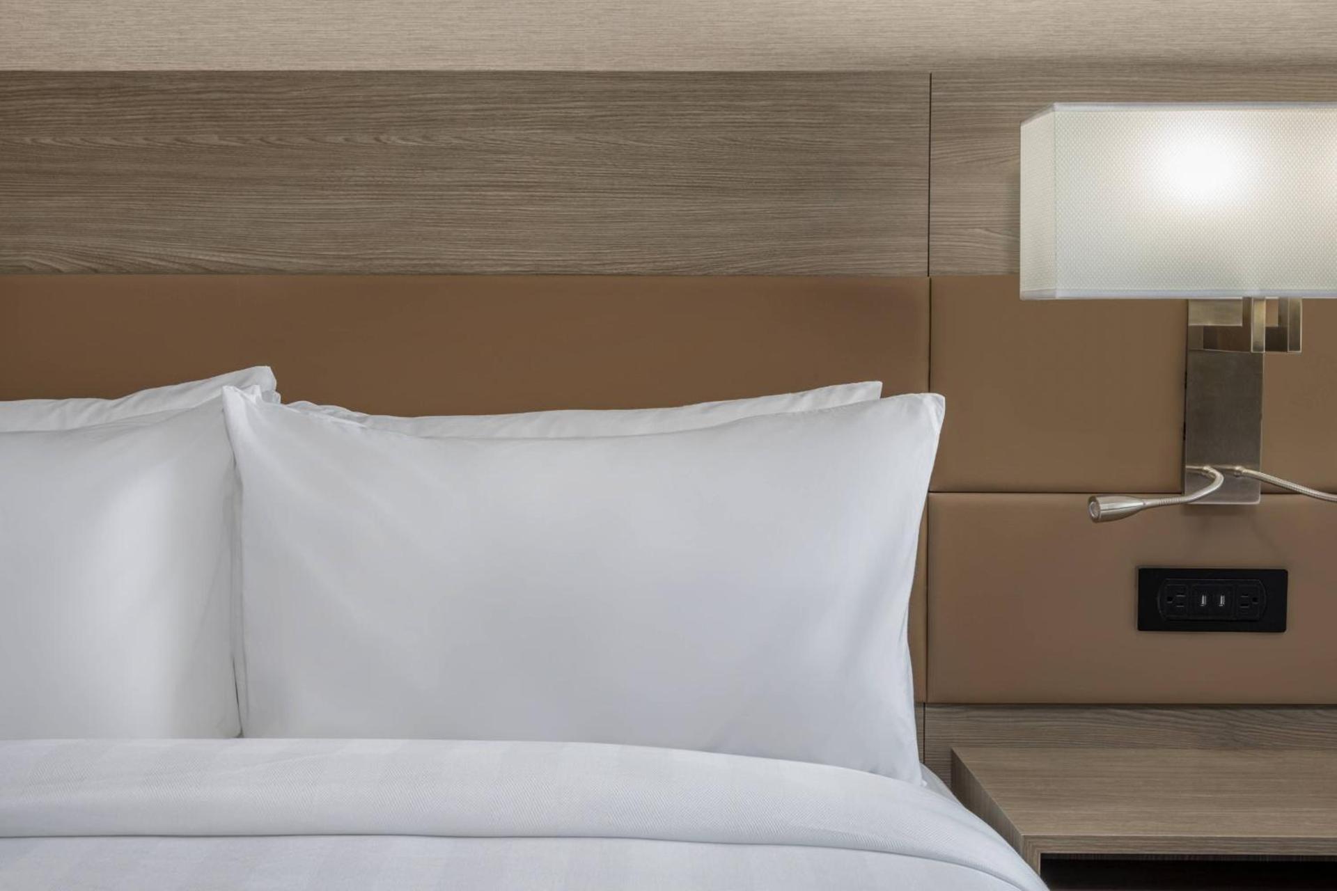 AC Hotel by Marriott Atlanta Midtown photo 16