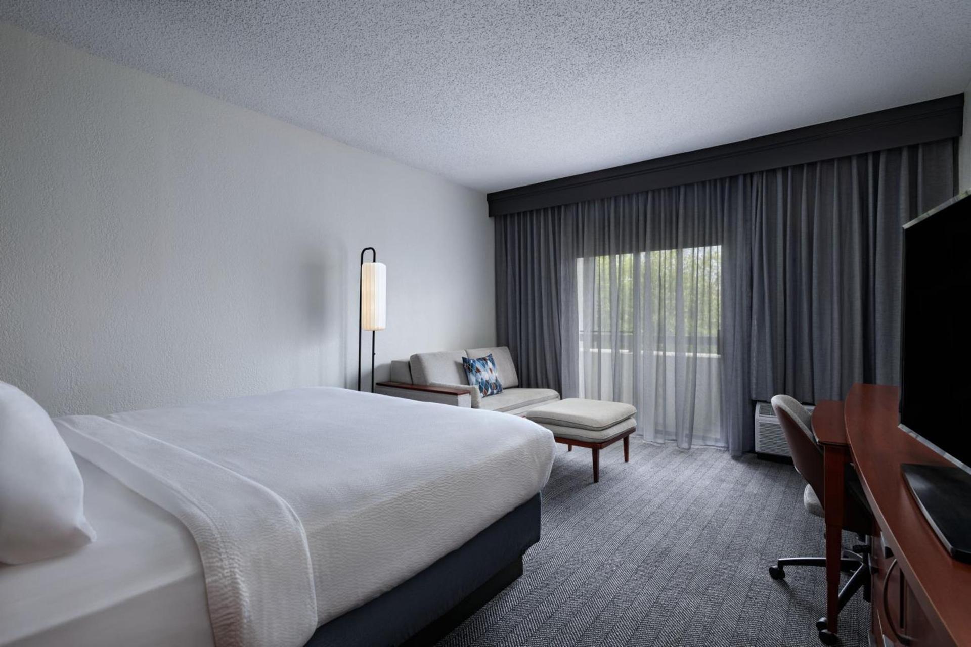 Courtyard by Marriott San Antonio Downtown photo 6