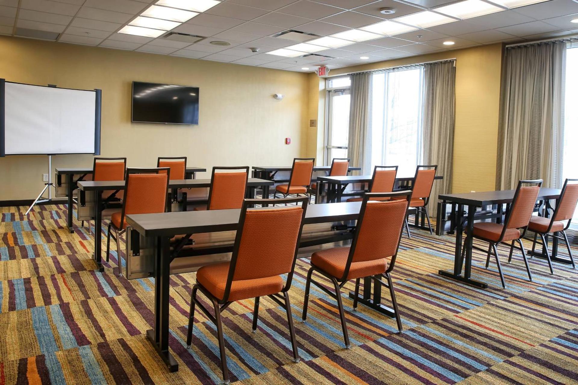 Fairfield Inn & Suites by Marriott Madison Verona photo 20