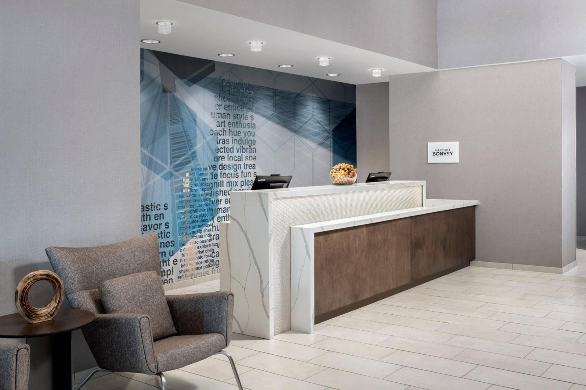 SpringHill Suites by Marriott Atlanta Perimeter Center photo 4