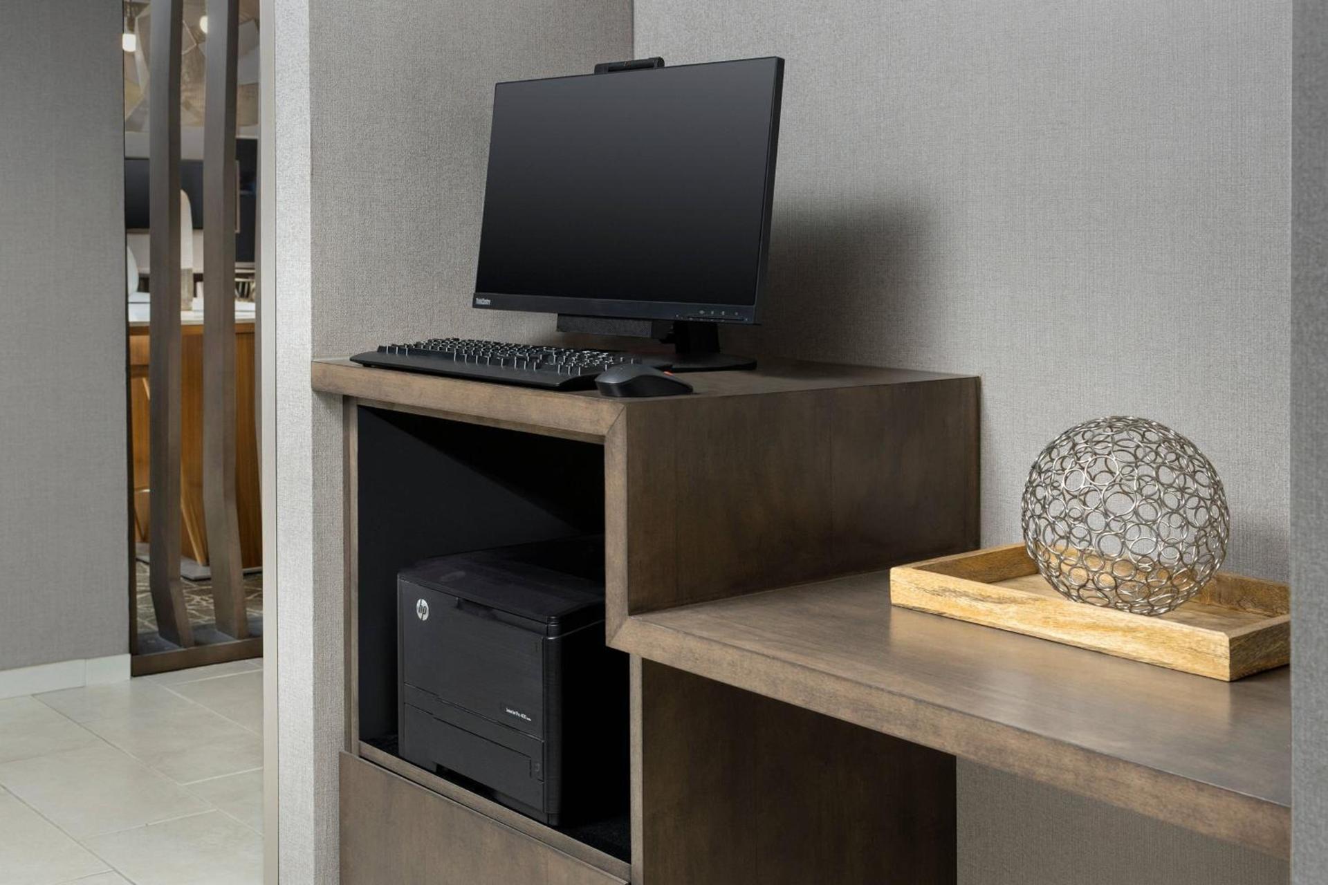 SpringHill Suites by Marriott Atlanta Perimeter Center photo 16