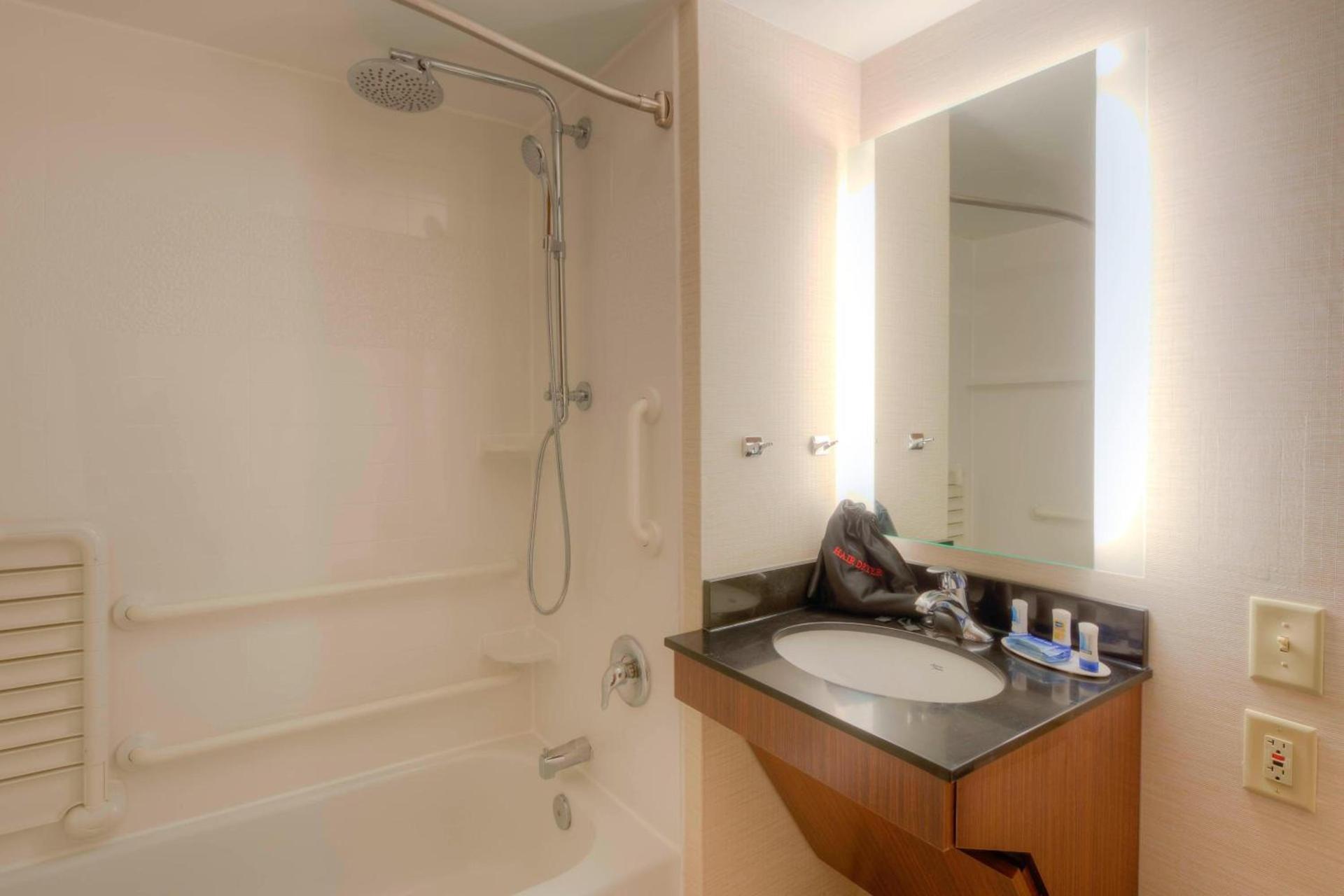 Fairfield Inn & Suites by Marriott Winston-Salem Downtown photo 12