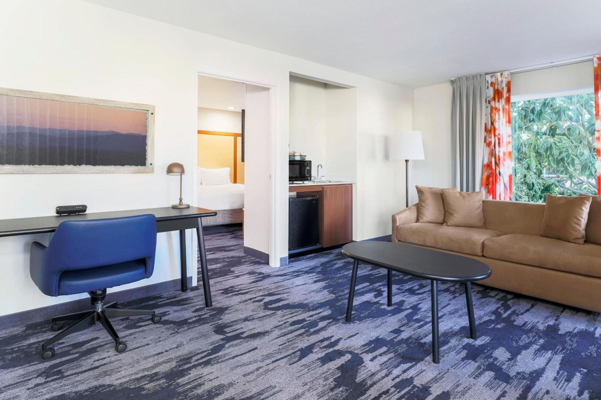 Fairfield Inn and Suites by Marriott San Jose Airport photo 14