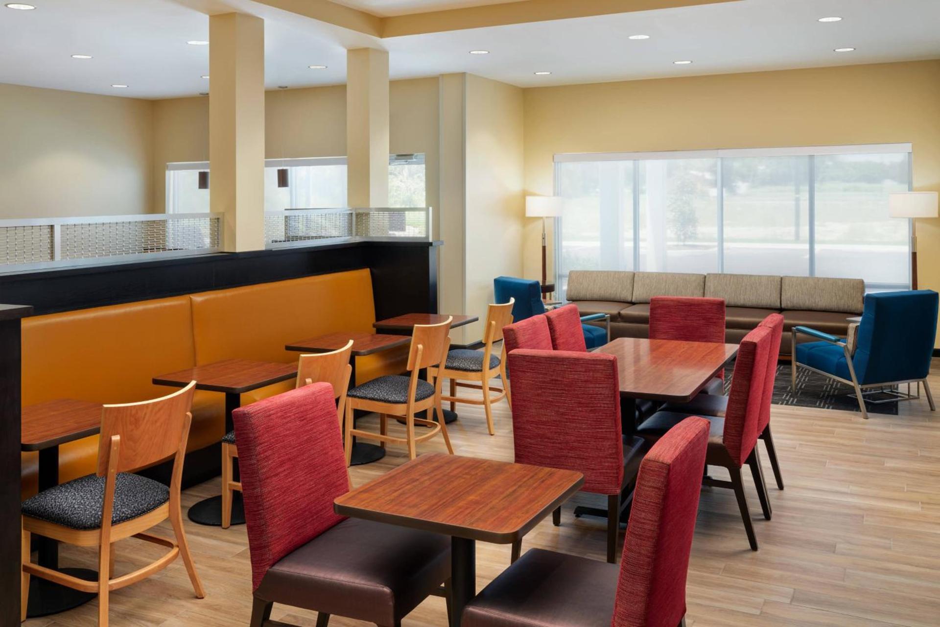 TownePlace Suites by Marriott Leesburg photo 3