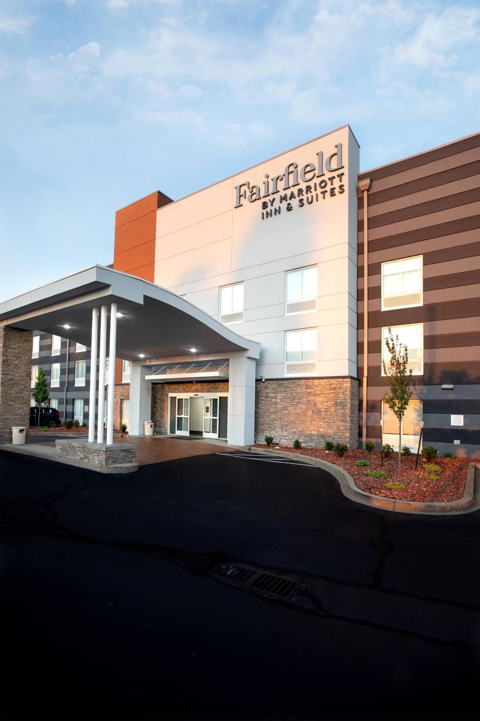 Fairfield by Marriott Inn & Suites Louisville Airport photo 1
