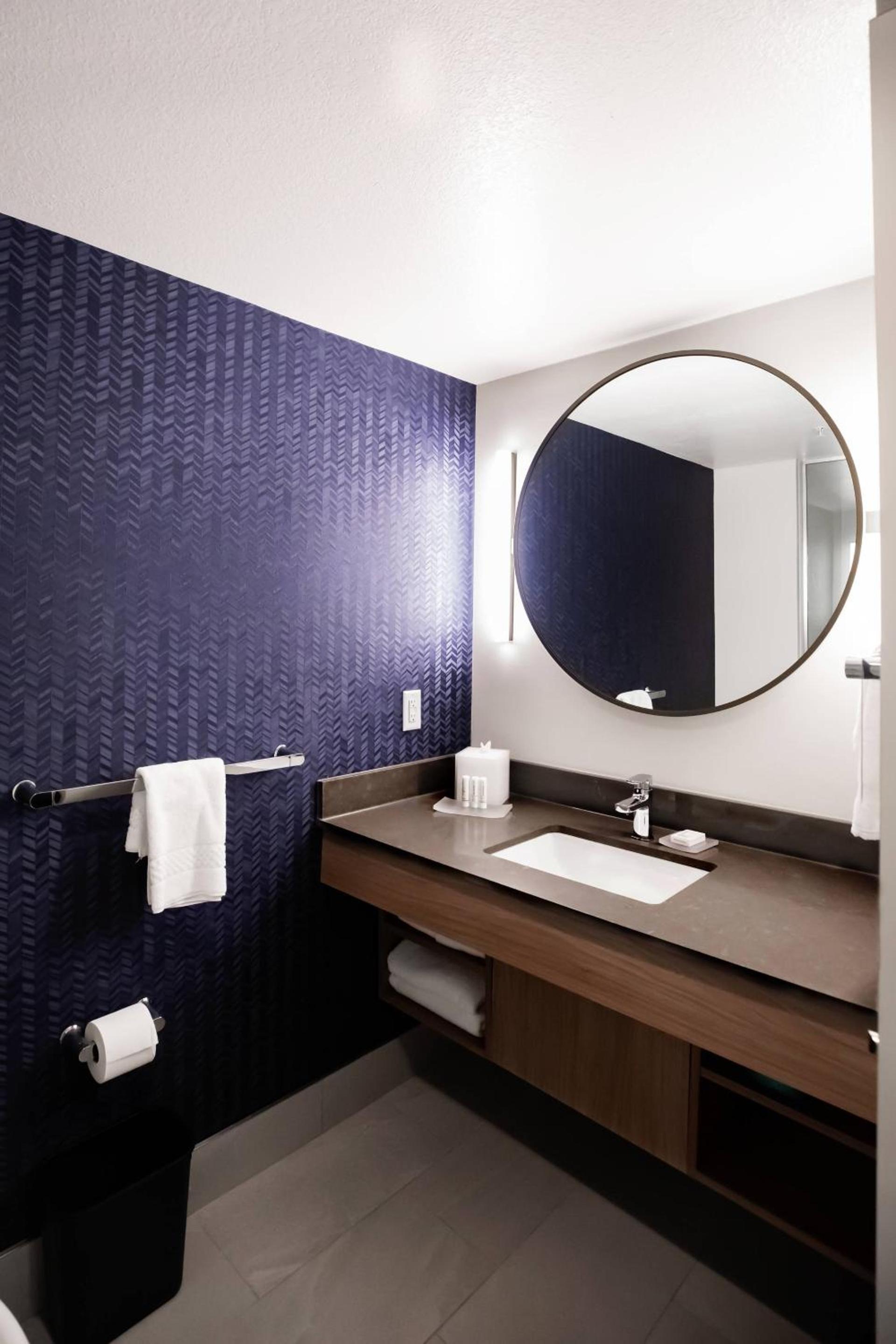 Fairfield by Marriott Inn & Suites Louisville Airport photo 7