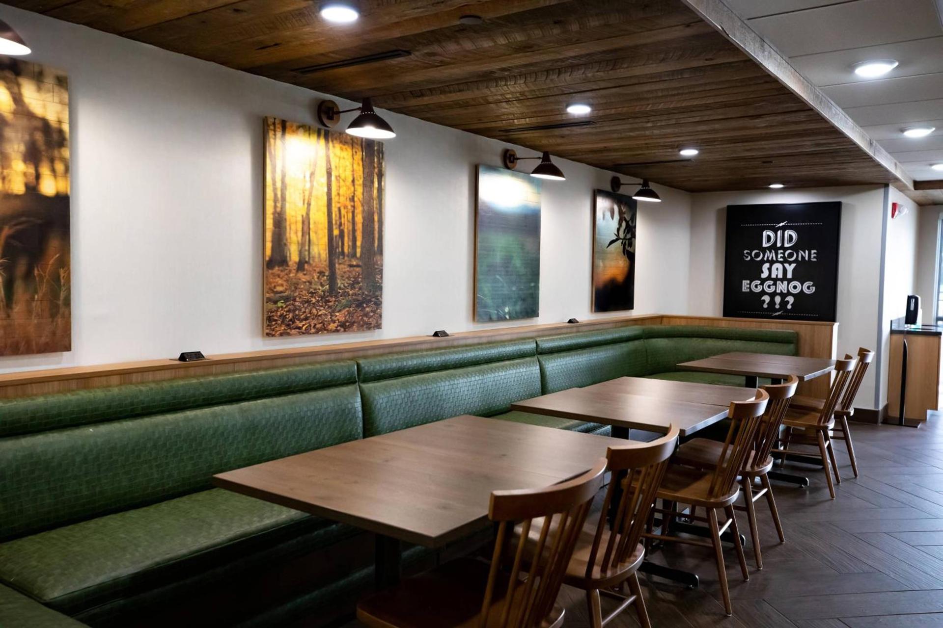 Fairfield by Marriott Inn & Suites Louisville Airport photo 15