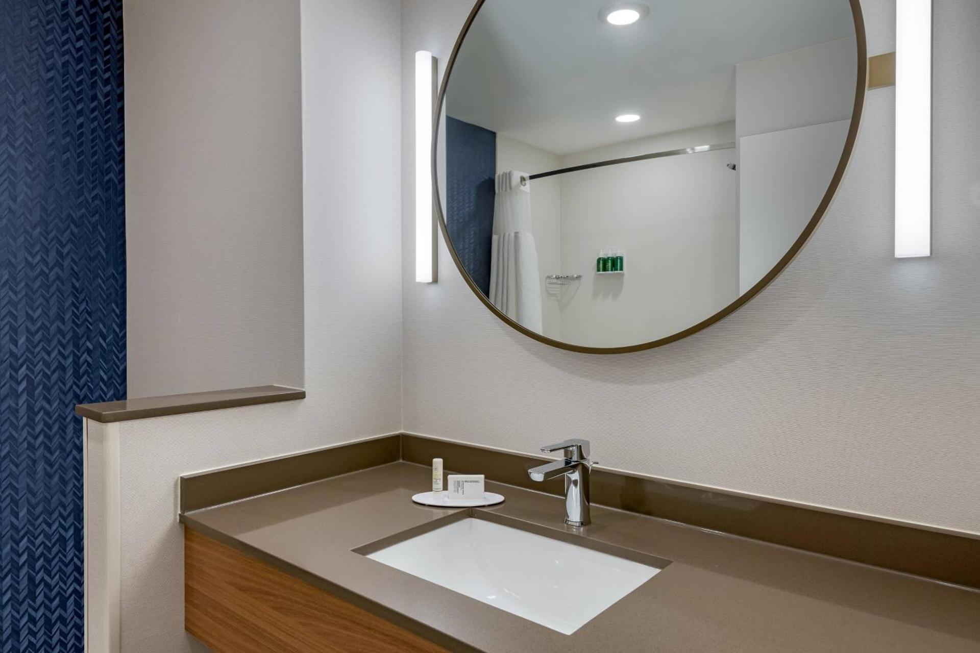 Fairfield Inn & Suites Charlotte Monroe photo 11