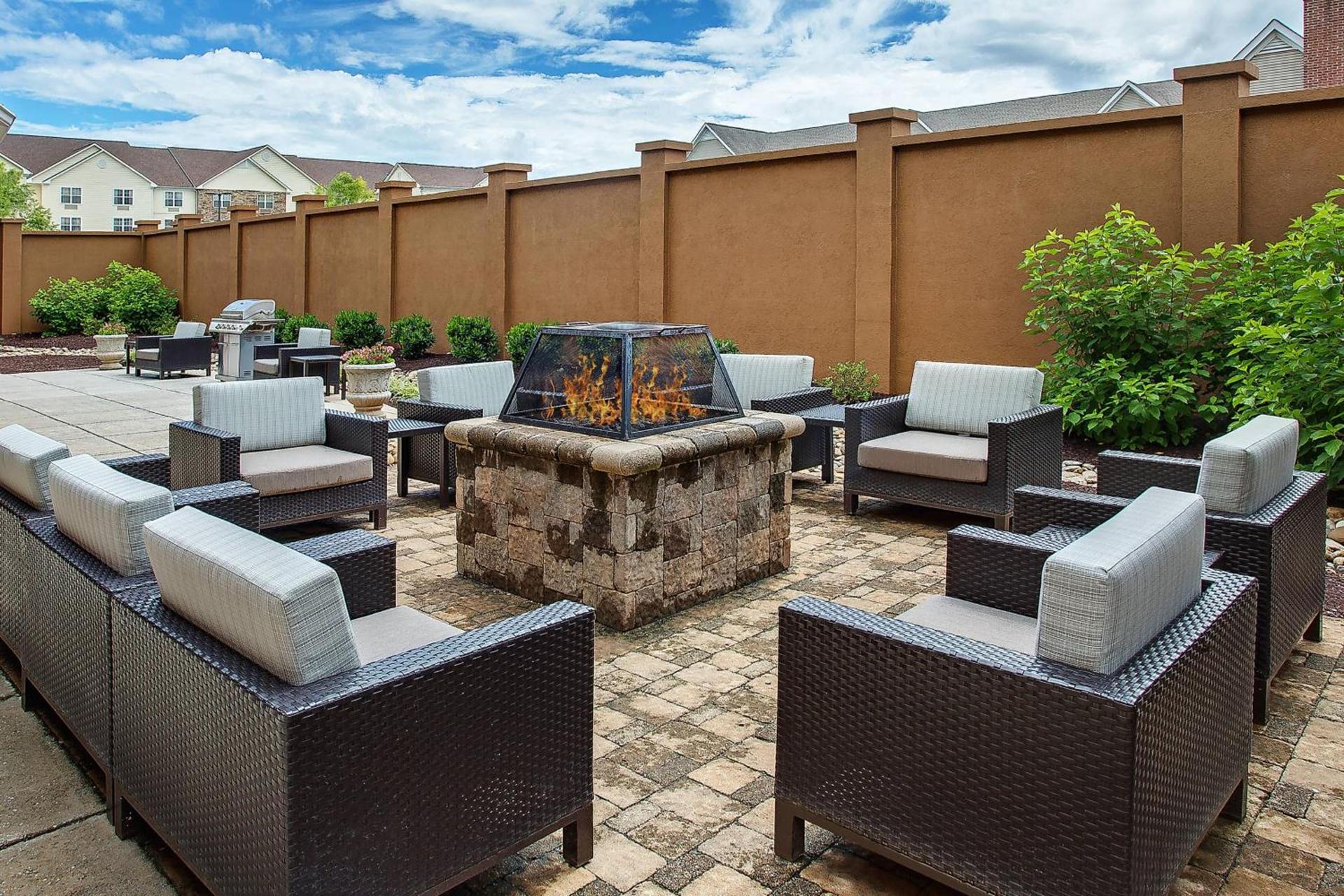 Courtyard Knoxville Cedar Bluff photo 27