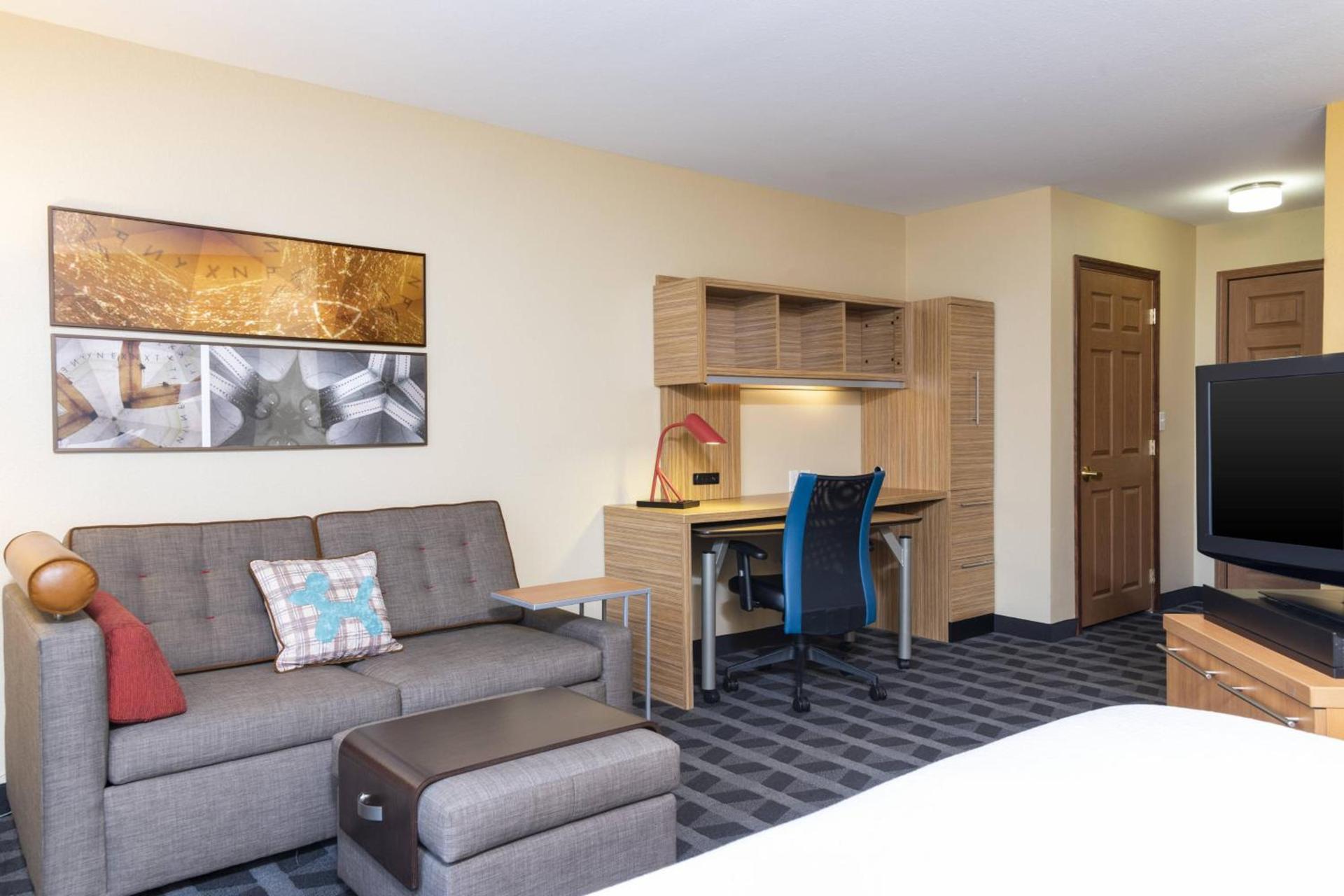 TownePlace Suites by Marriott East Lansing photo 12
