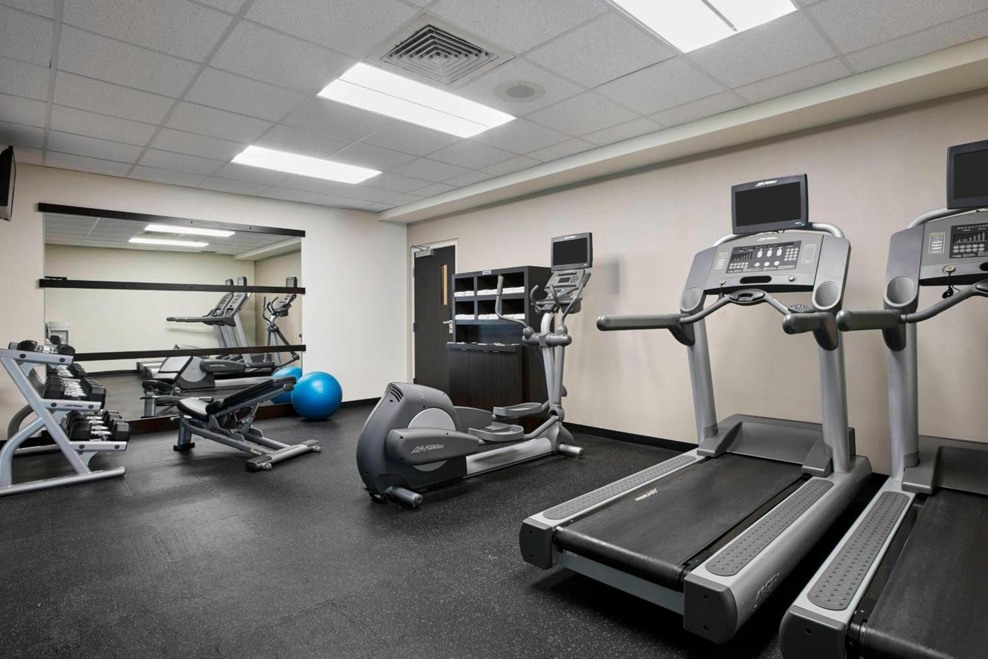 Courtyard by Marriott Detroit Pontiac/Auburn Hills photo 28