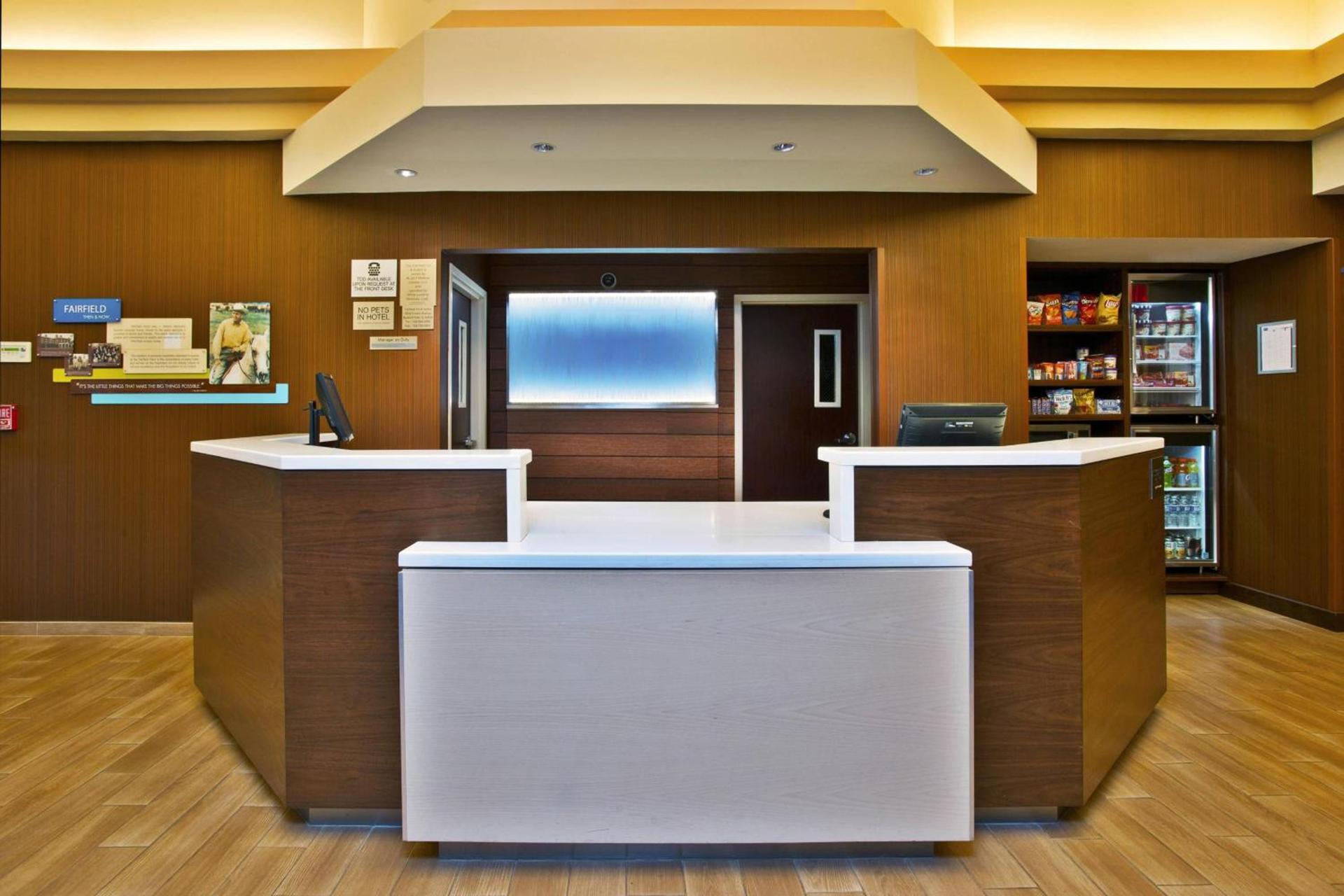 Fairfield Inn & Suites Chicago Midway Airport photo 4