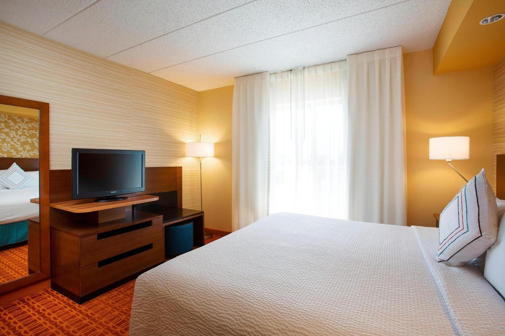 Fairfield Inn & Suites Chicago Midway Airport photo 12