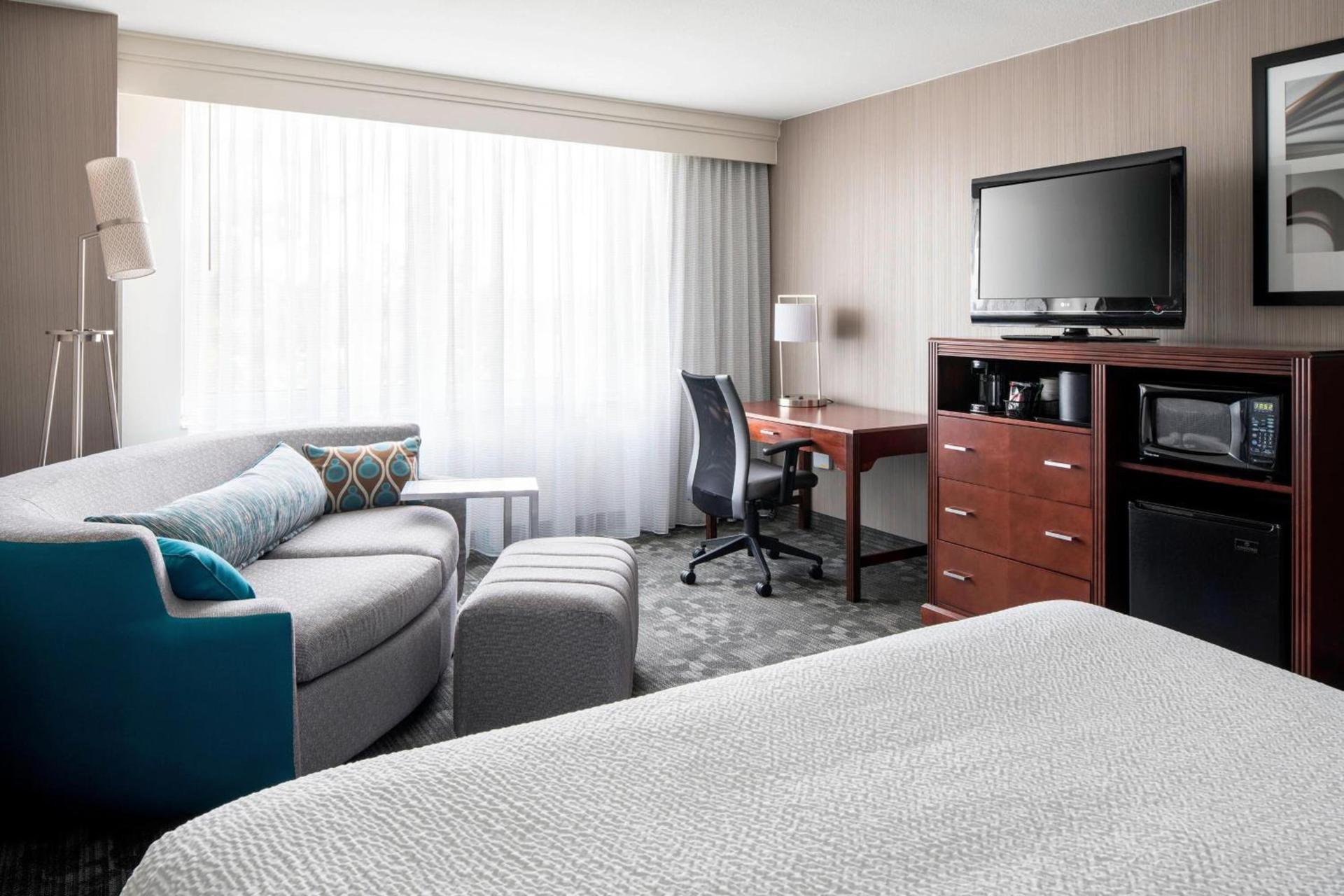 Courtyard by Marriott Seattle Federal Way photo 28
