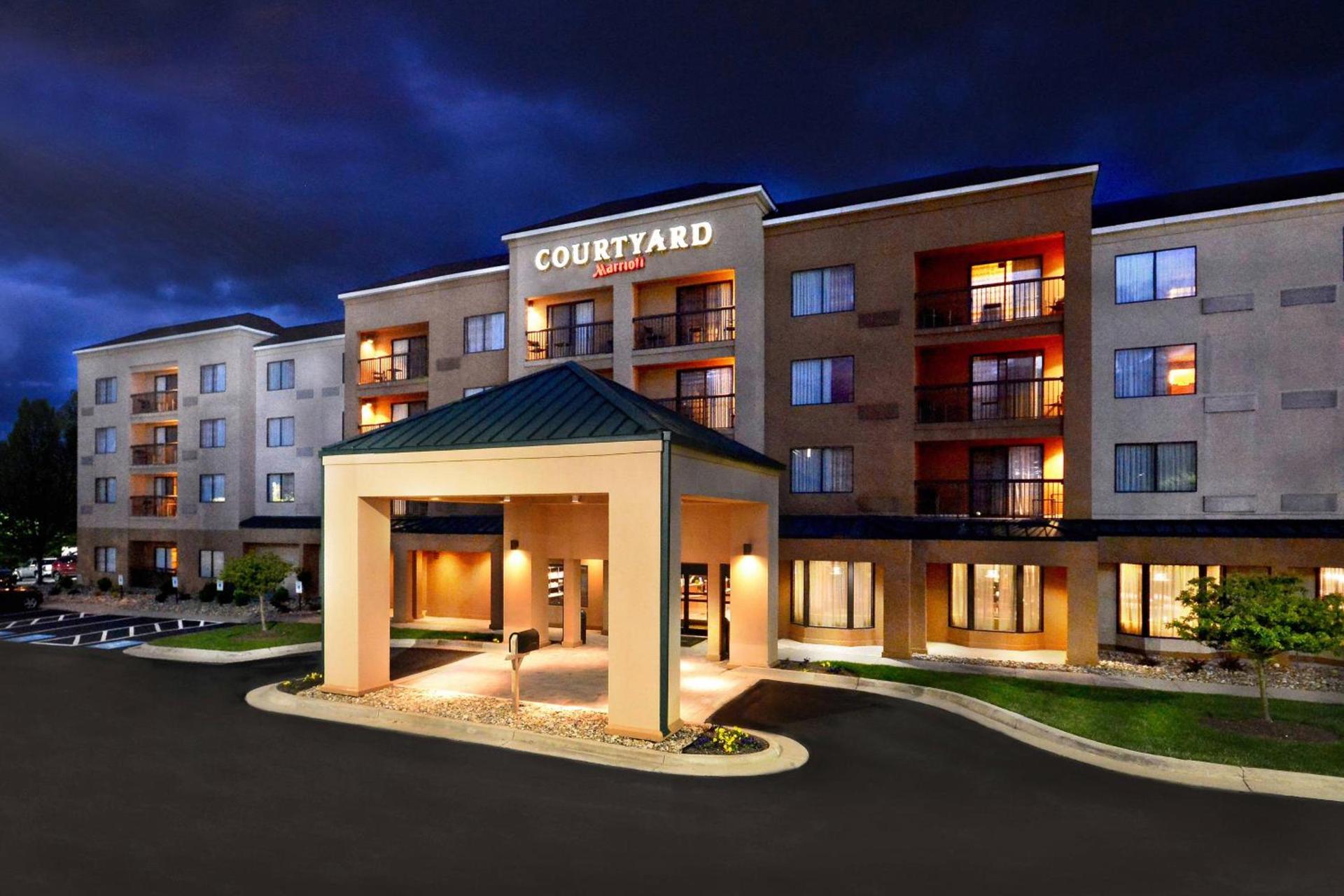 Courtyard Beckley — hotel in Beckley