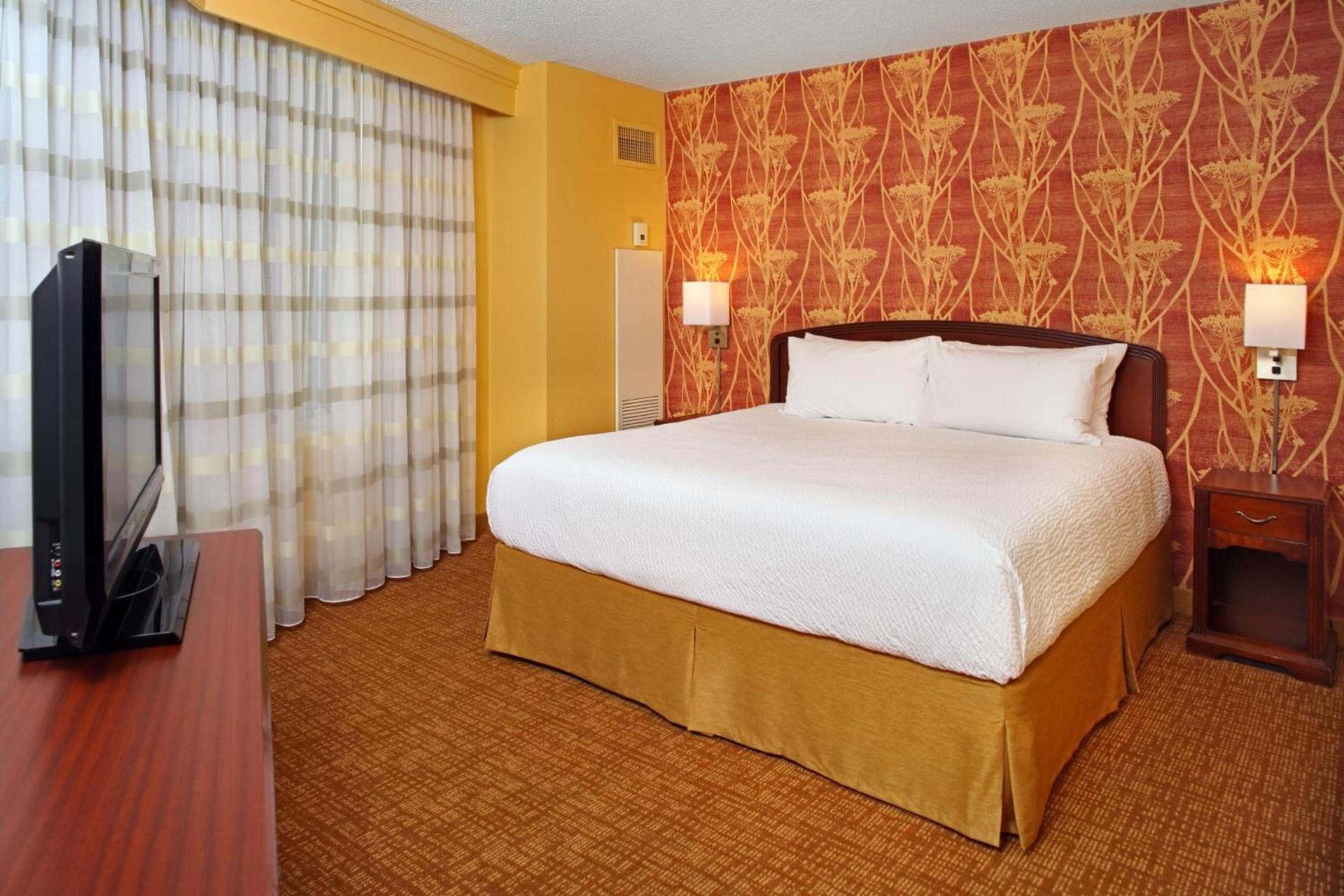 Courtyard by Marriott Baltimore Downtown Inner Harbor photo 9