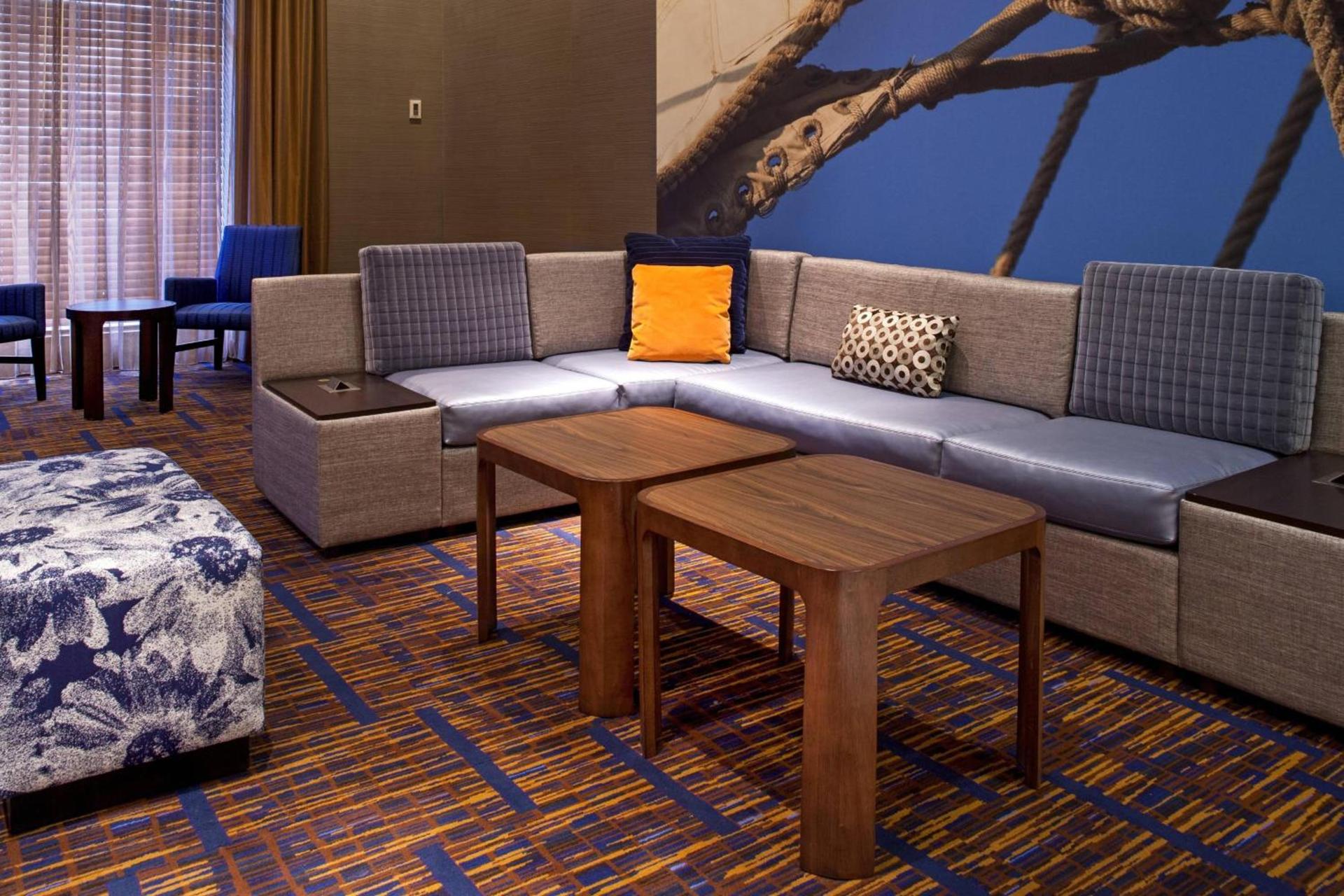 Courtyard by Marriott Baltimore Downtown Inner Harbor photo 29