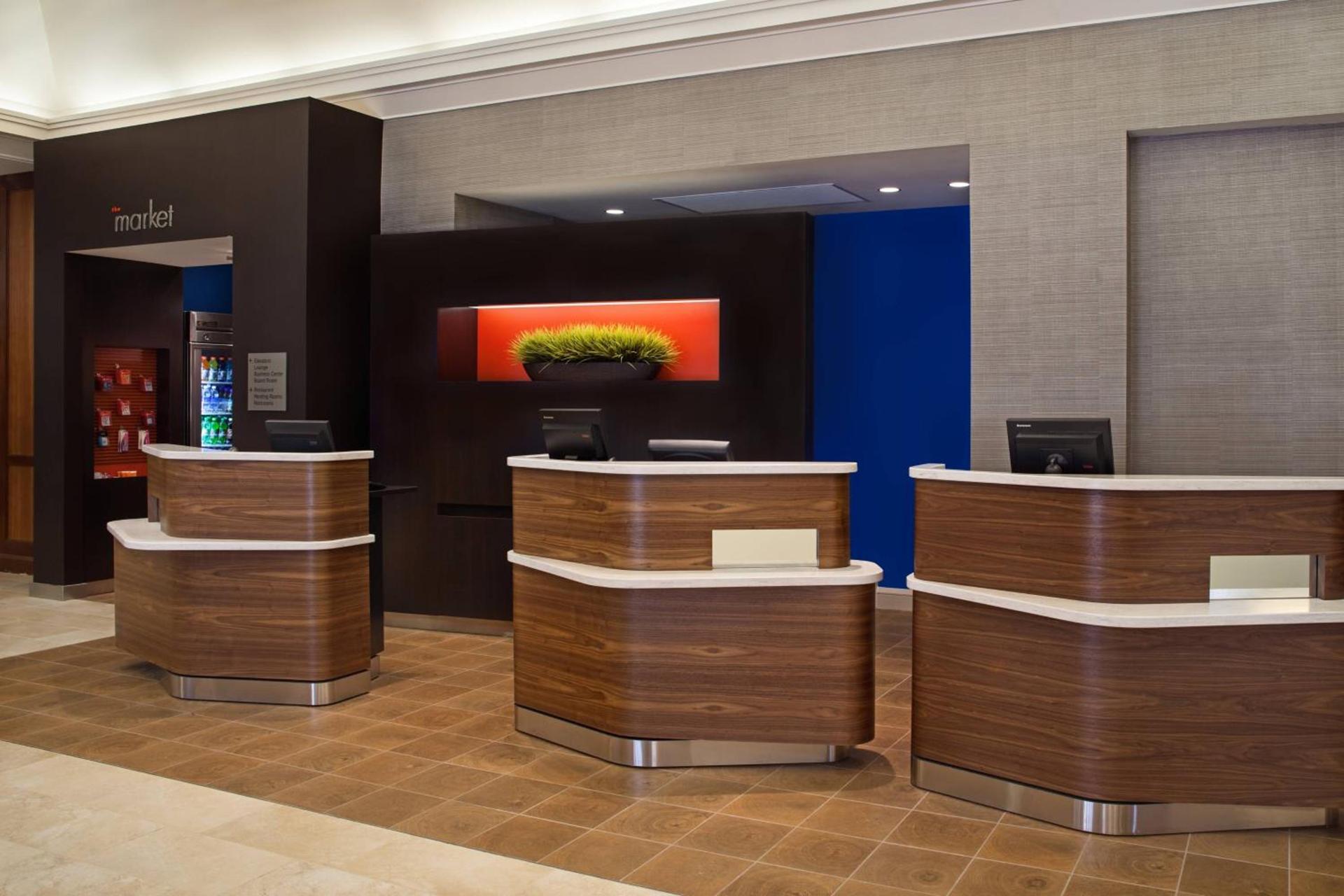 Courtyard by Marriott Baltimore Downtown Inner Harbor photo 4