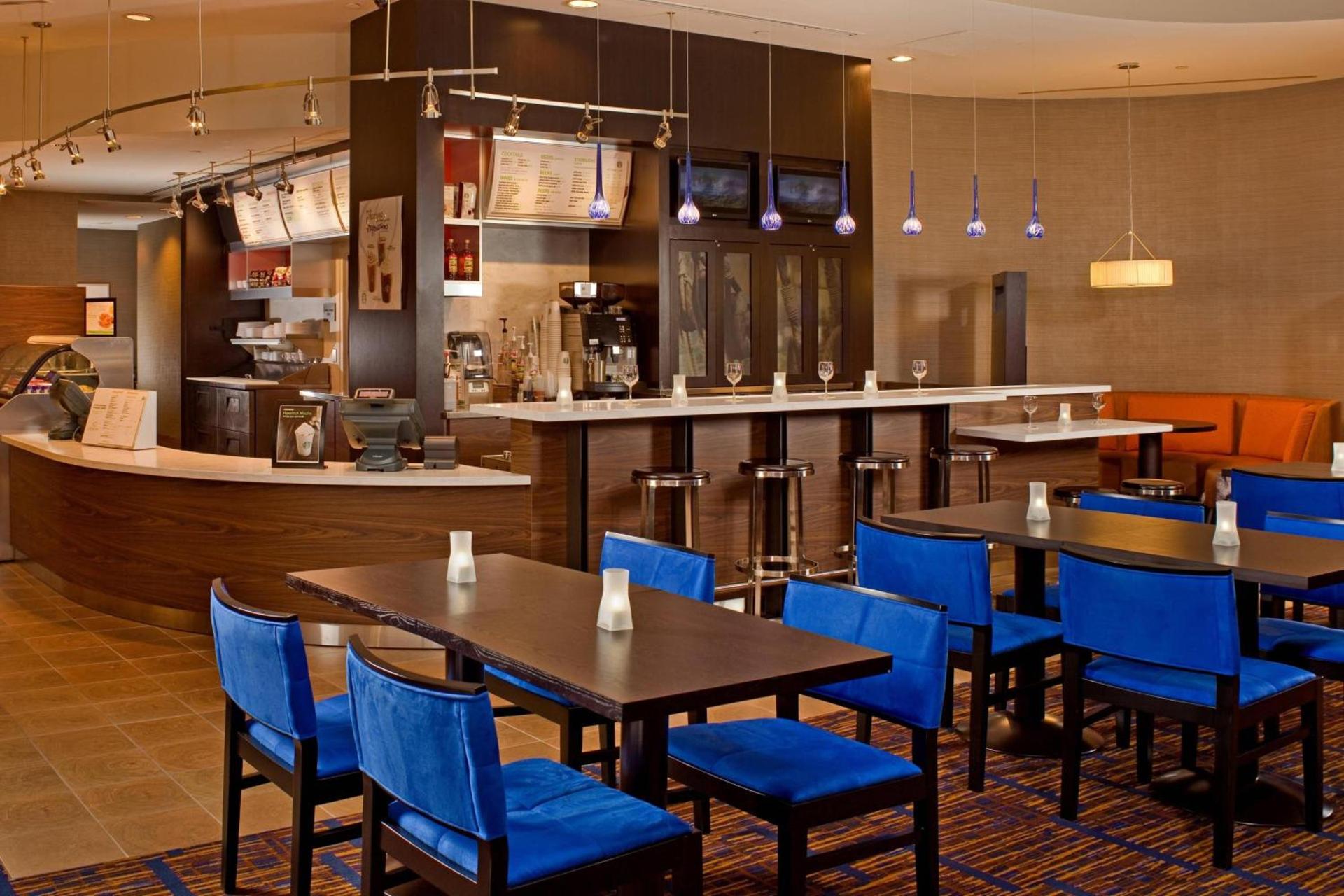 Courtyard by Marriott Baltimore Downtown Inner Harbor photo 18