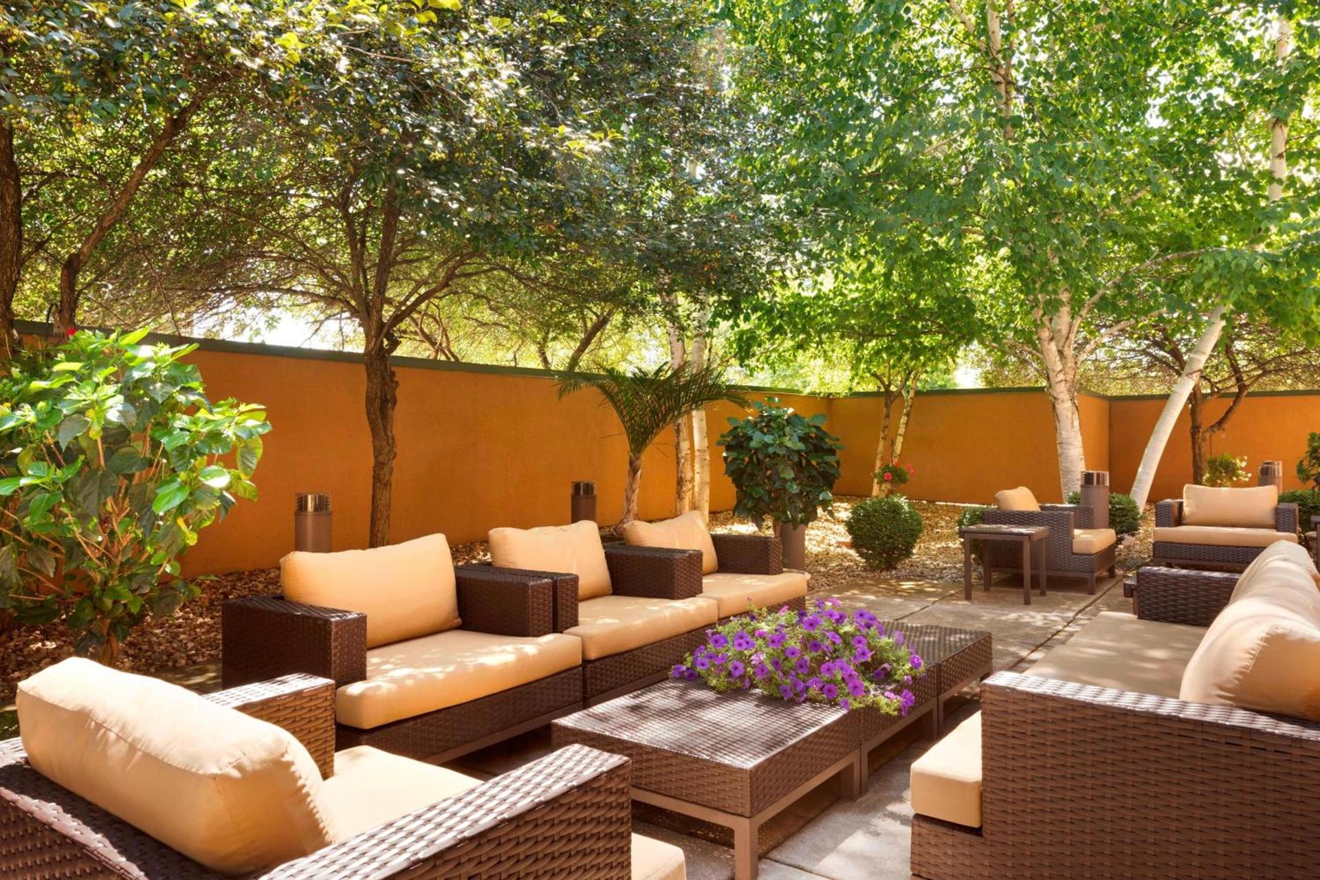 Courtyard by Marriott Bloomington Normal photo 5