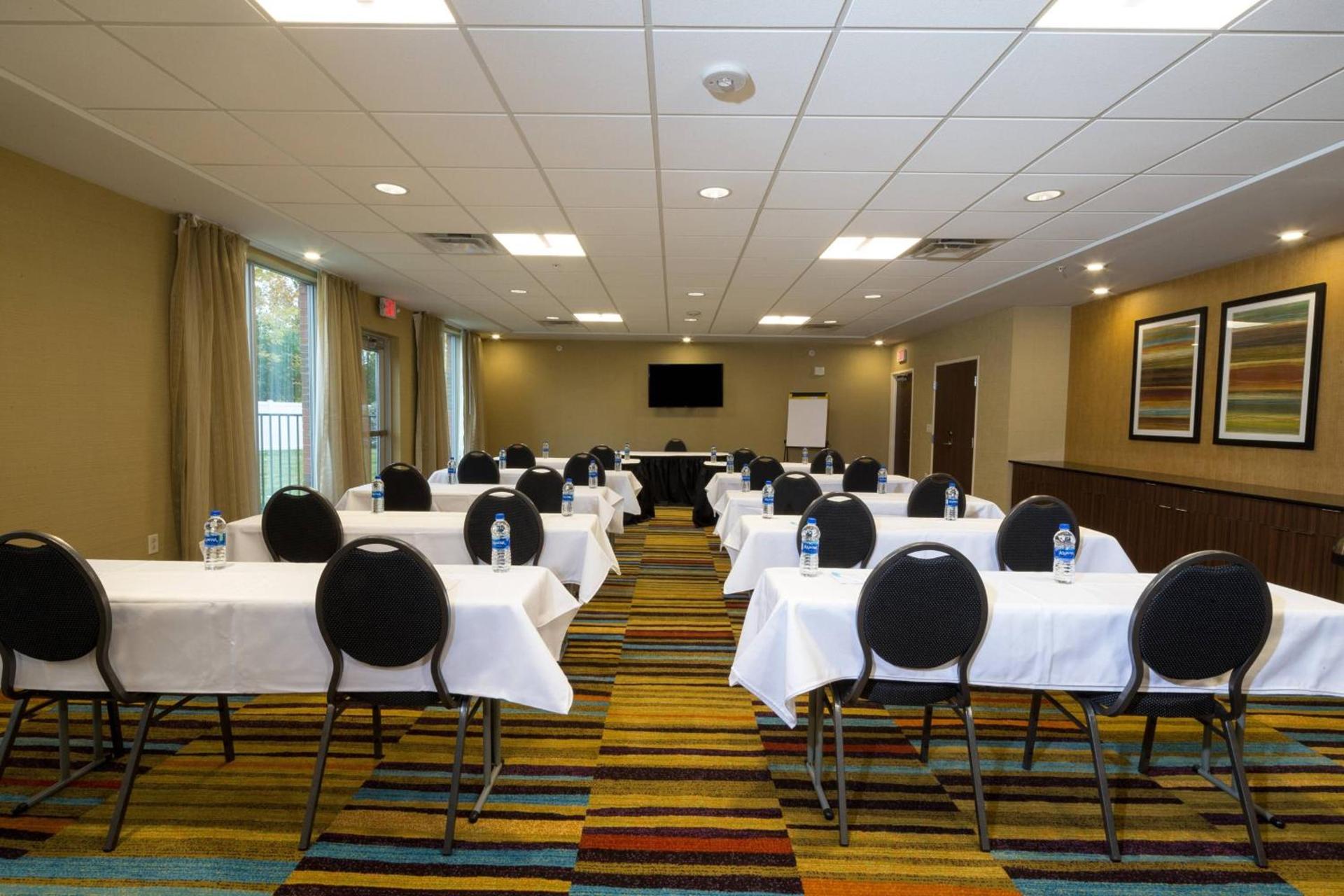 Fairfield Inn & Suites by Marriott Detroit Chesterfield photo 17