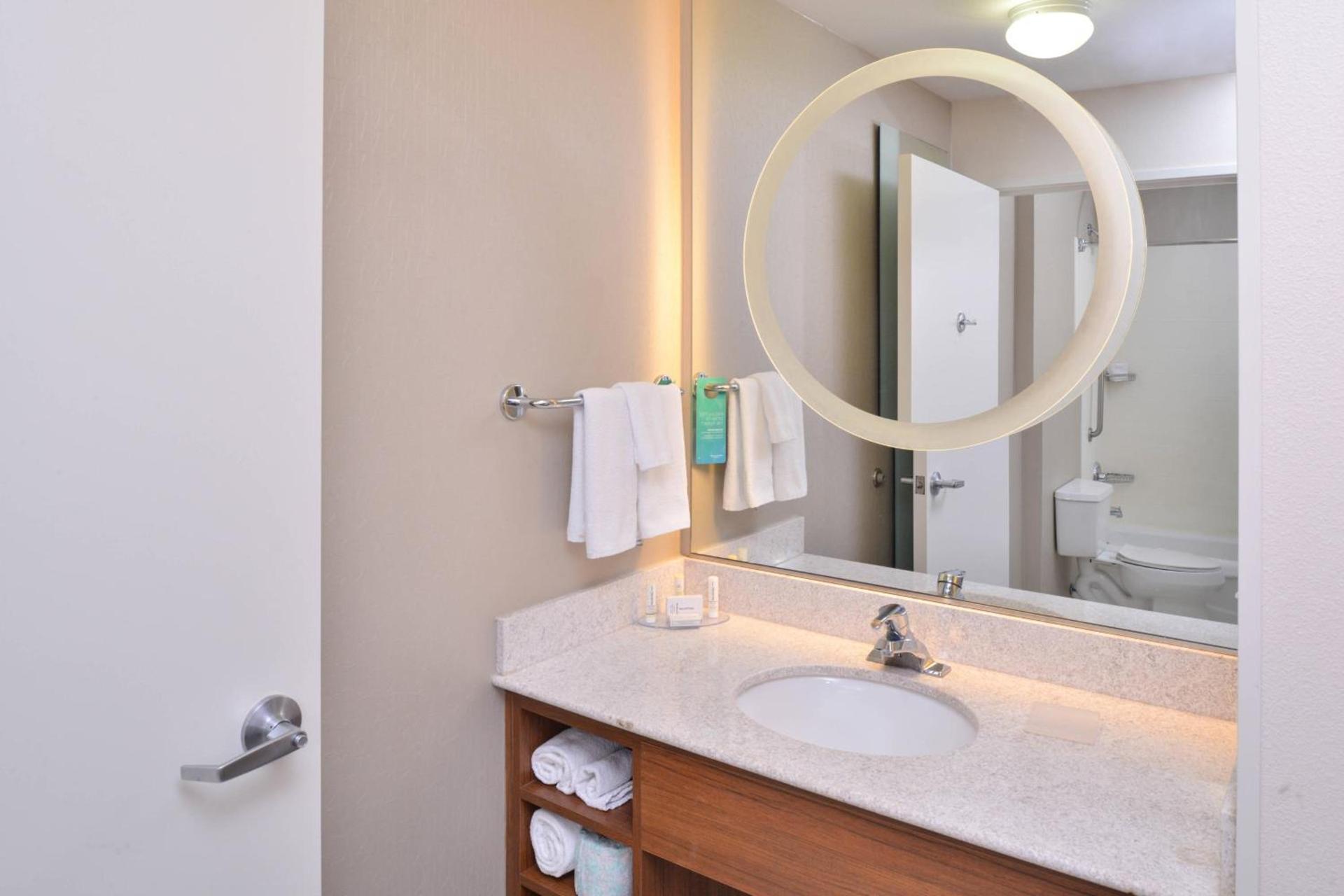 SpringHill Suites Las Vegas Henderson photo 10