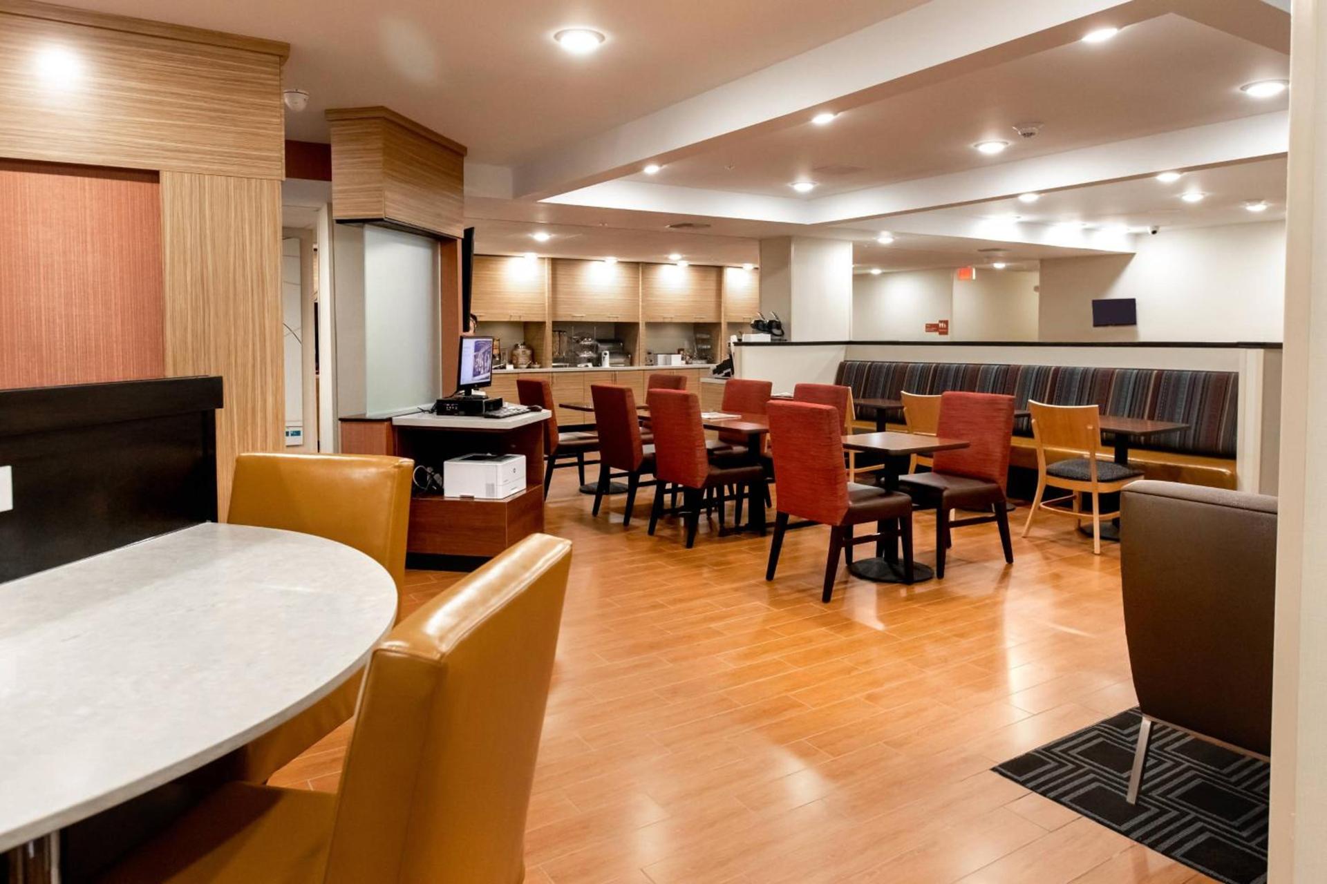 TownePlace Suites by Marriott Louisville Airport photo 22