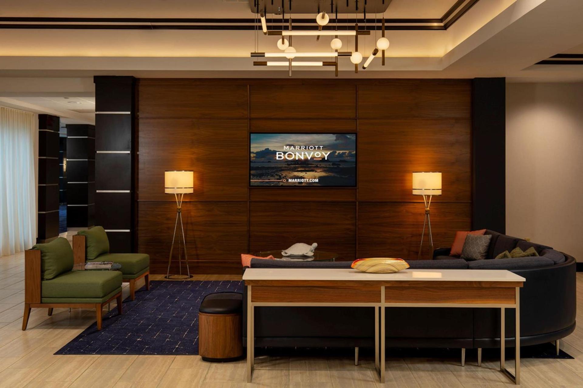Courtyard by Marriott Houston Kemah photo 12
