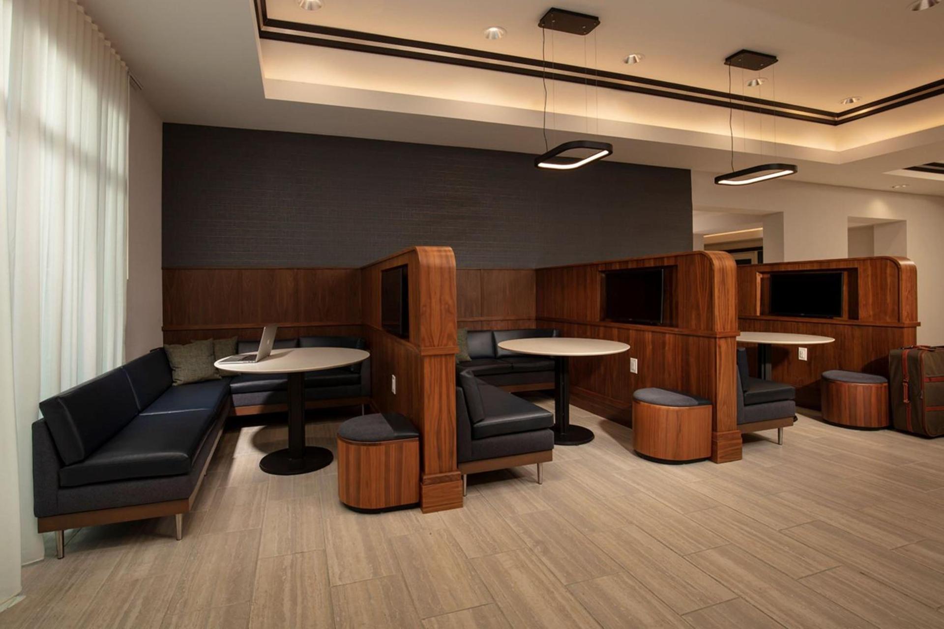Courtyard by Marriott Houston Kemah photo 14