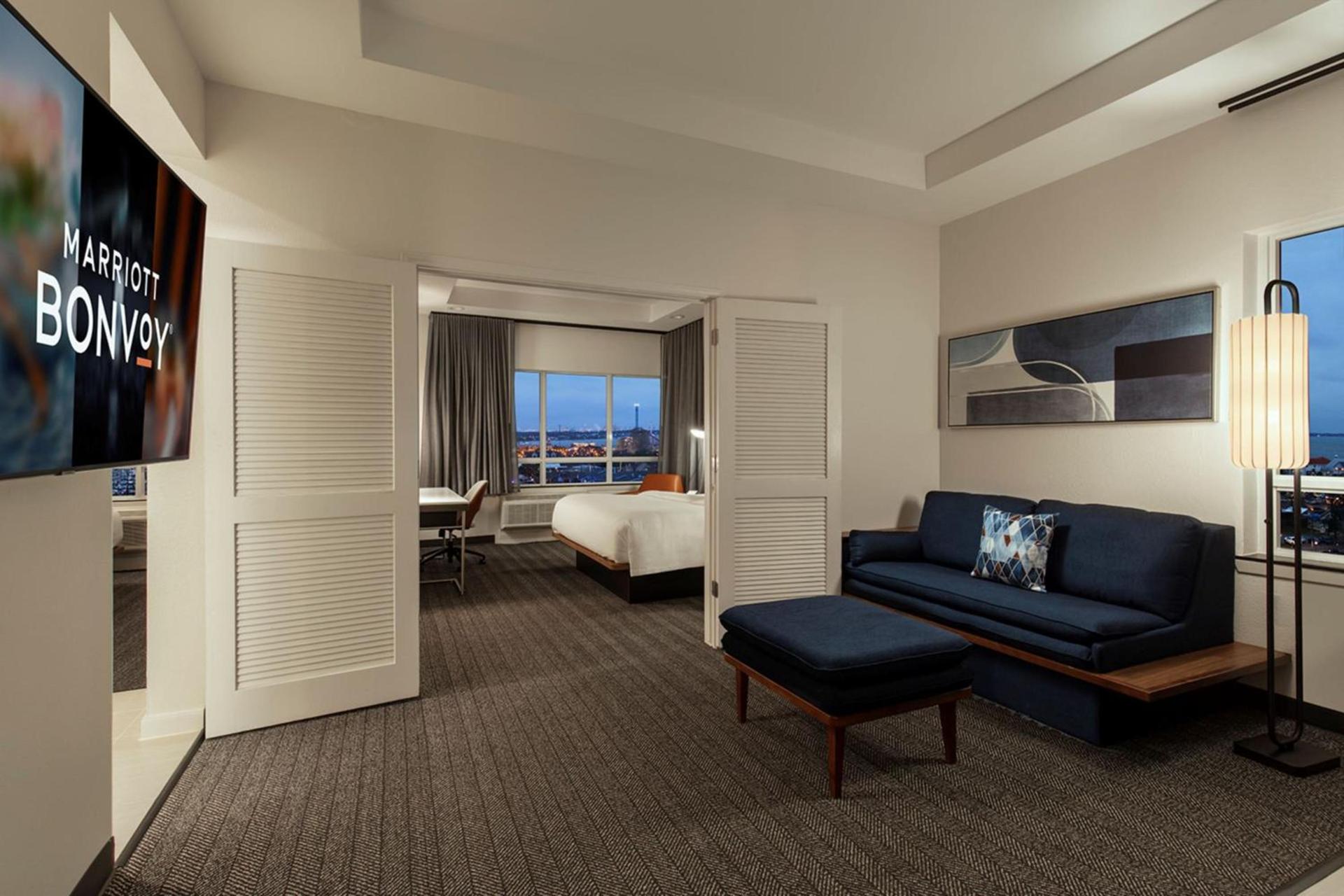 Courtyard by Marriott Houston Kemah photo 19