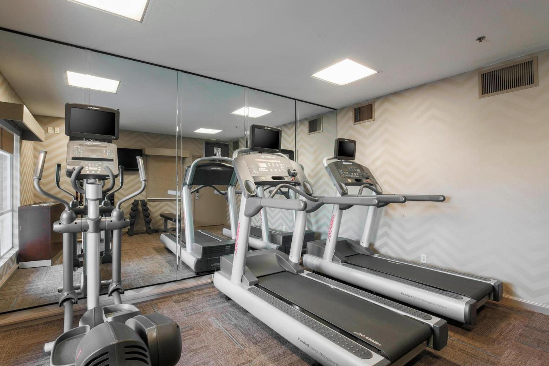 Residence Inn Bakersfield photo 27