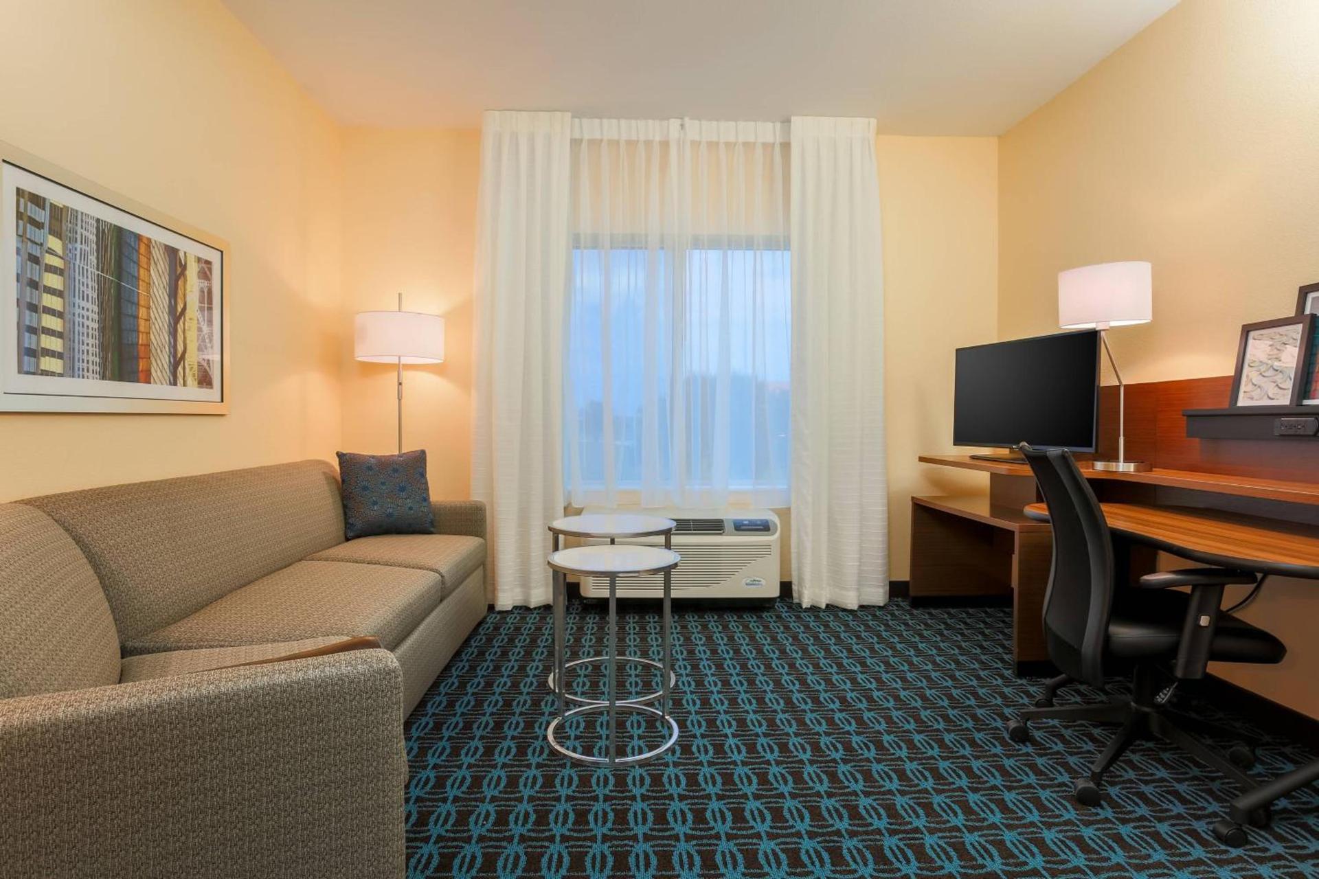 Fairfield Inn & Suites by Marriott Cuero photo 14