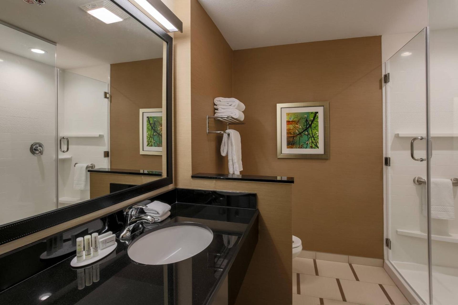 Fairfield Inn & Suites by Marriott Cuero photo 18