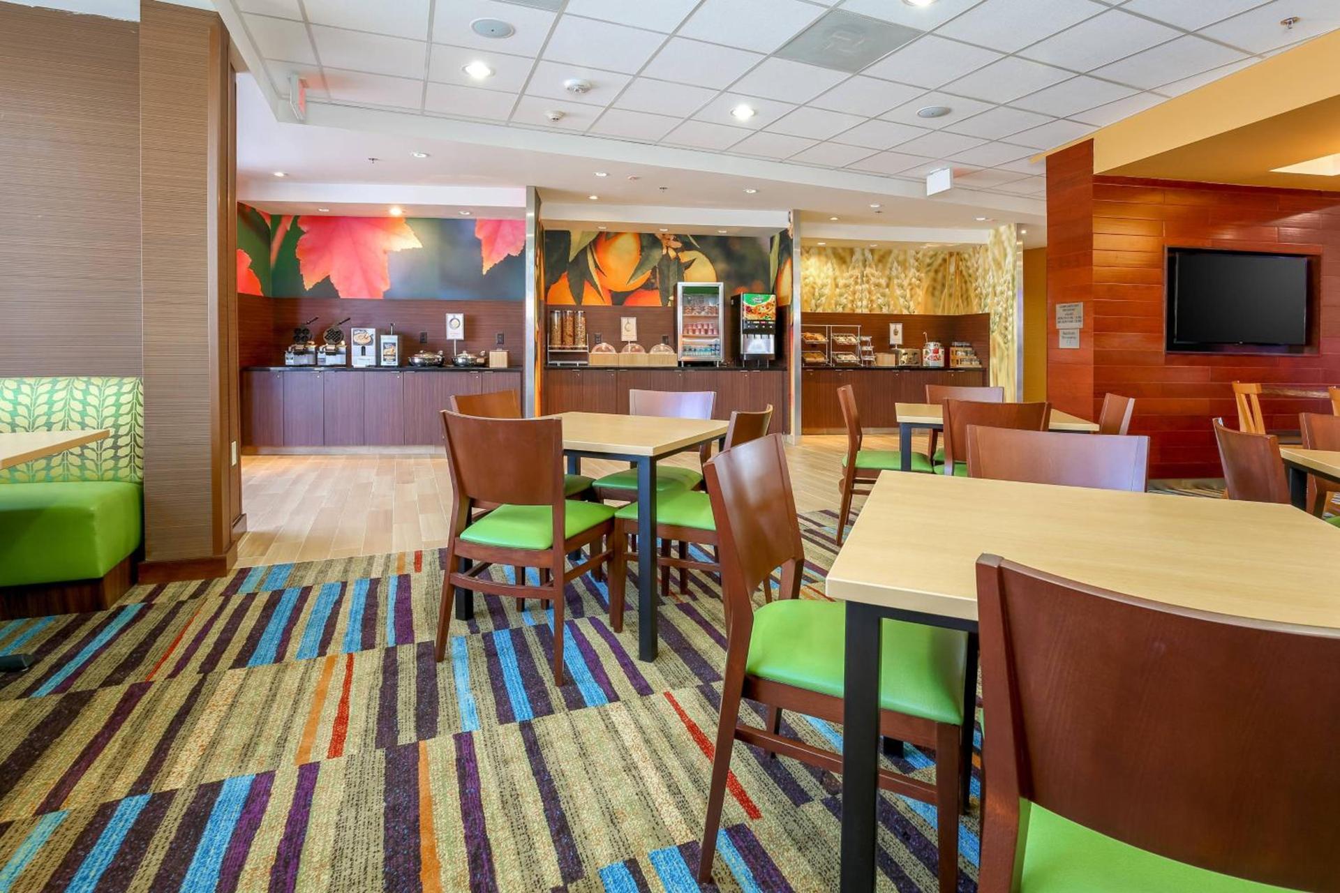 Fairfield Inn & Suites by Marriott Cuero photo 21