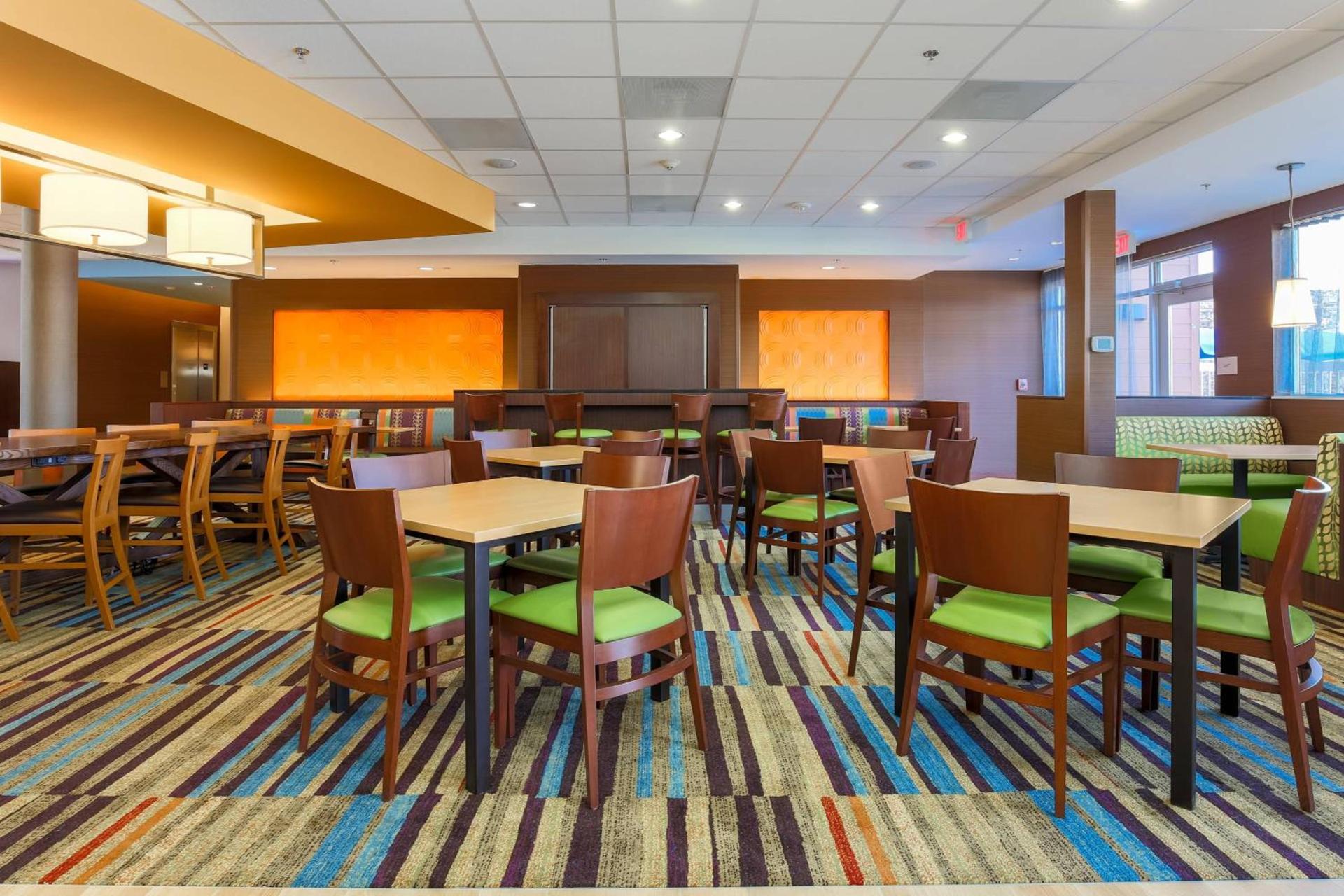 Fairfield Inn & Suites by Marriott Cuero photo 22