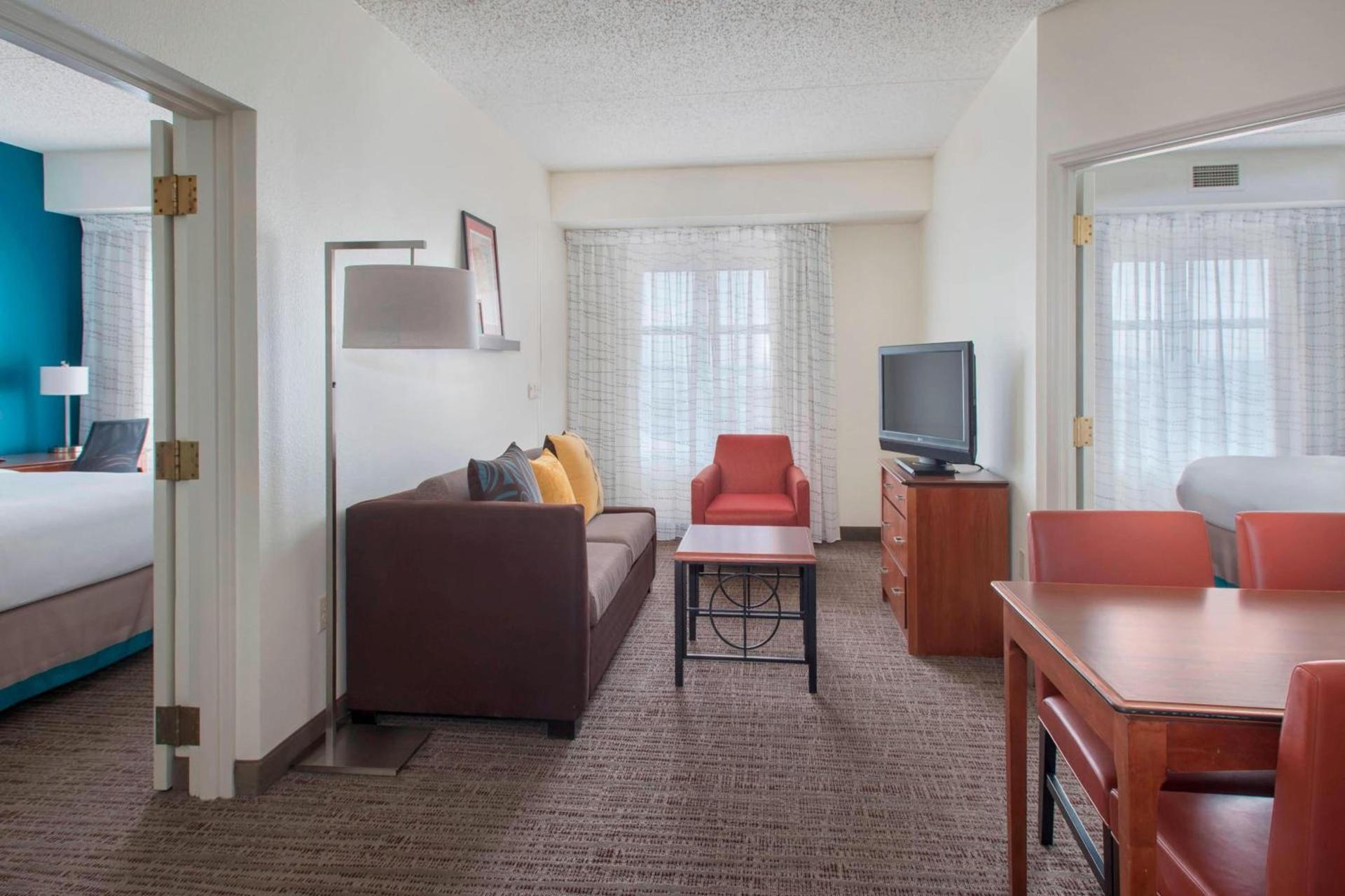 Residence Inn by Marriott Newark Elizabeth/Liberty International Airport photo 6