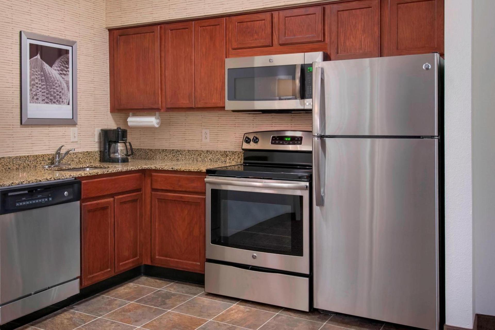 Residence Inn by Marriott Newark Elizabeth/Liberty International Airport photo 11