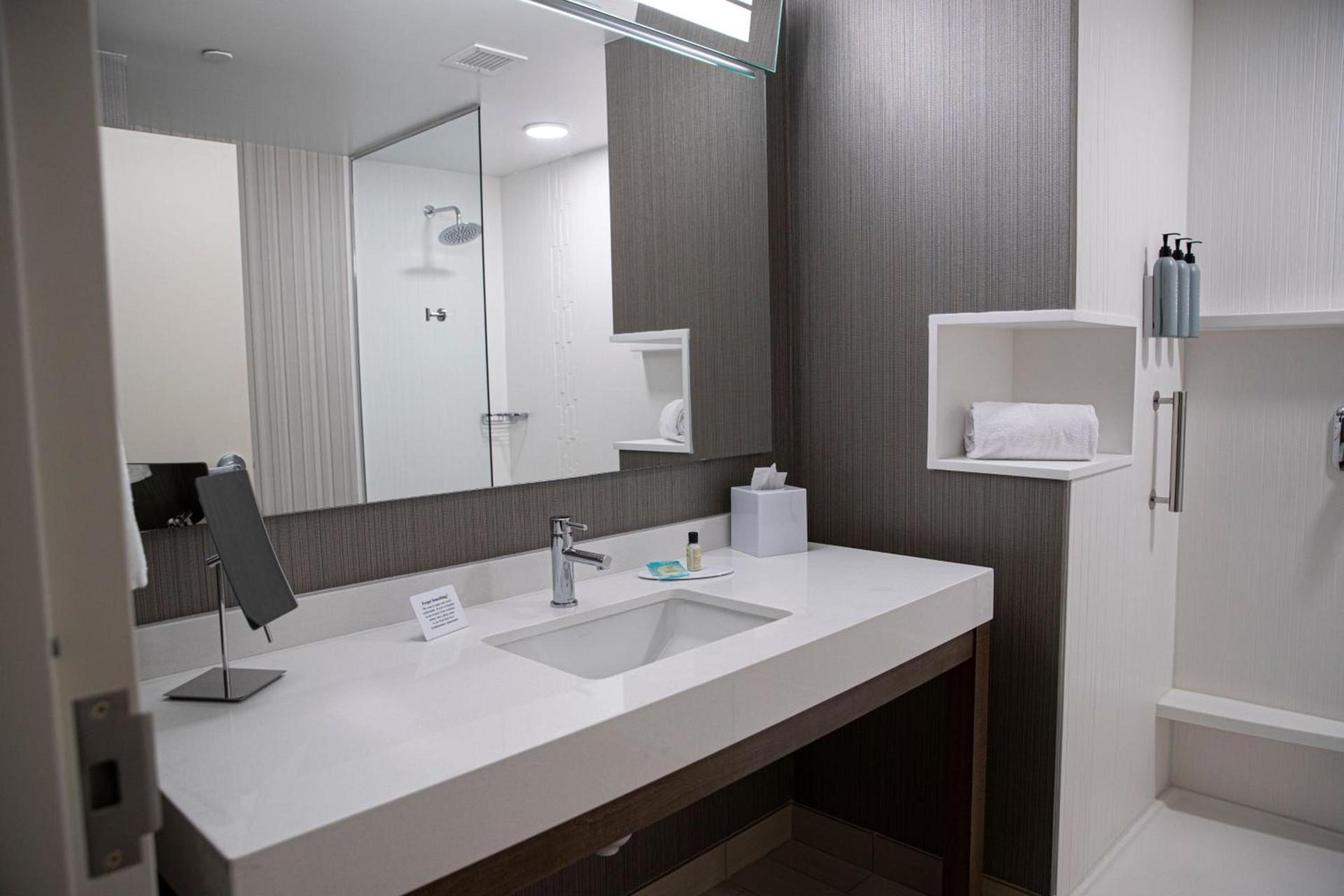 Courtyard by Marriott Greenville Mauldin photo 15