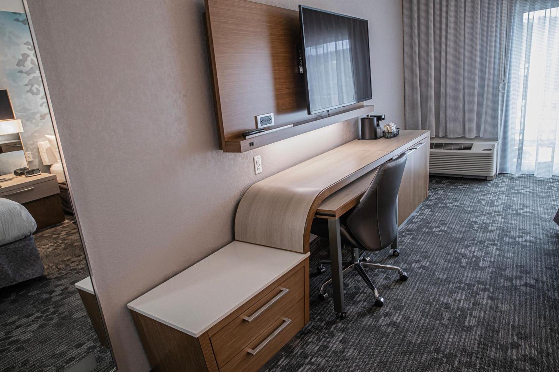 Courtyard by Marriott Greenville Mauldin photo 6