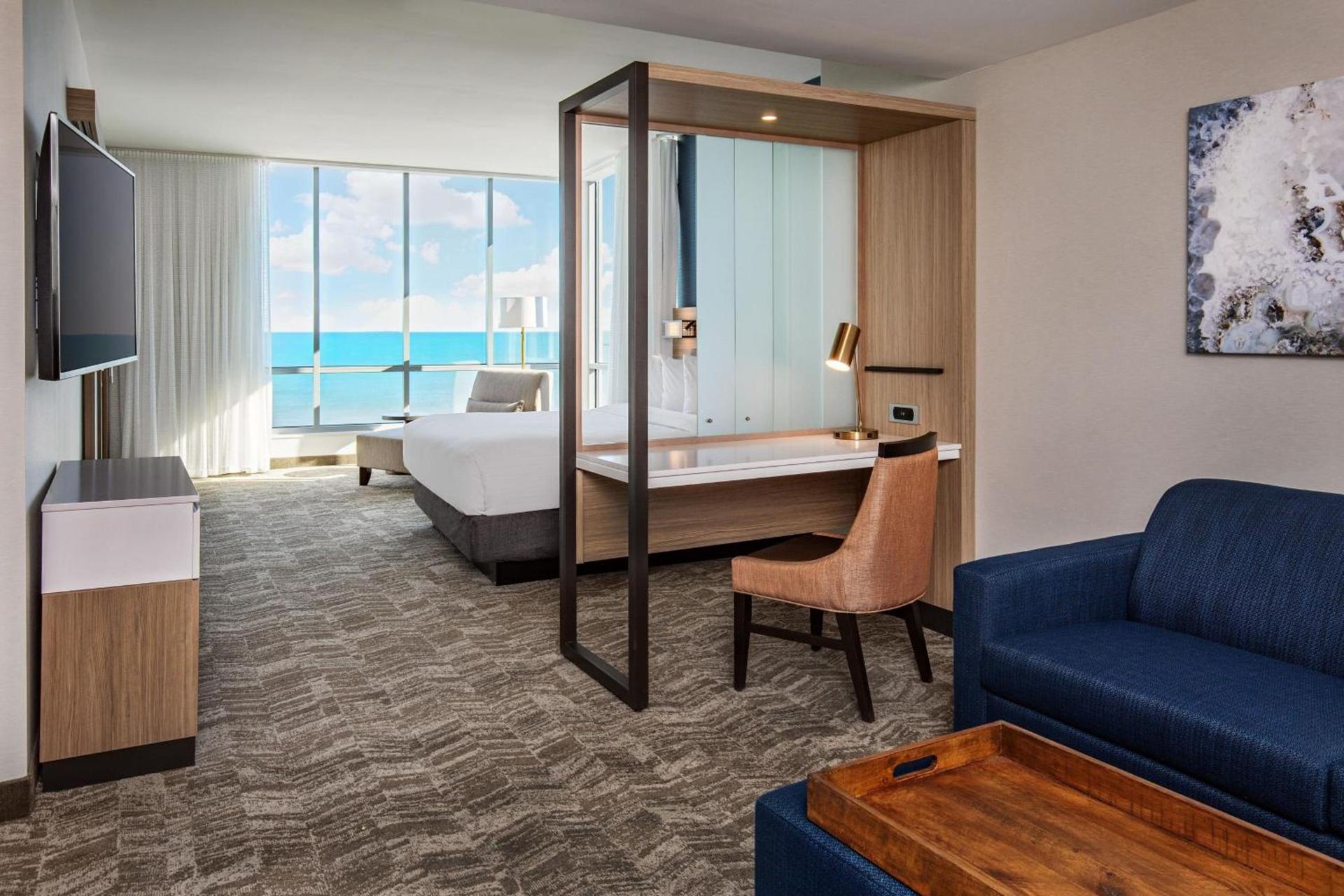 SpringHill Suites by Marriott Boston Logan Airport Revere Beach photo 8