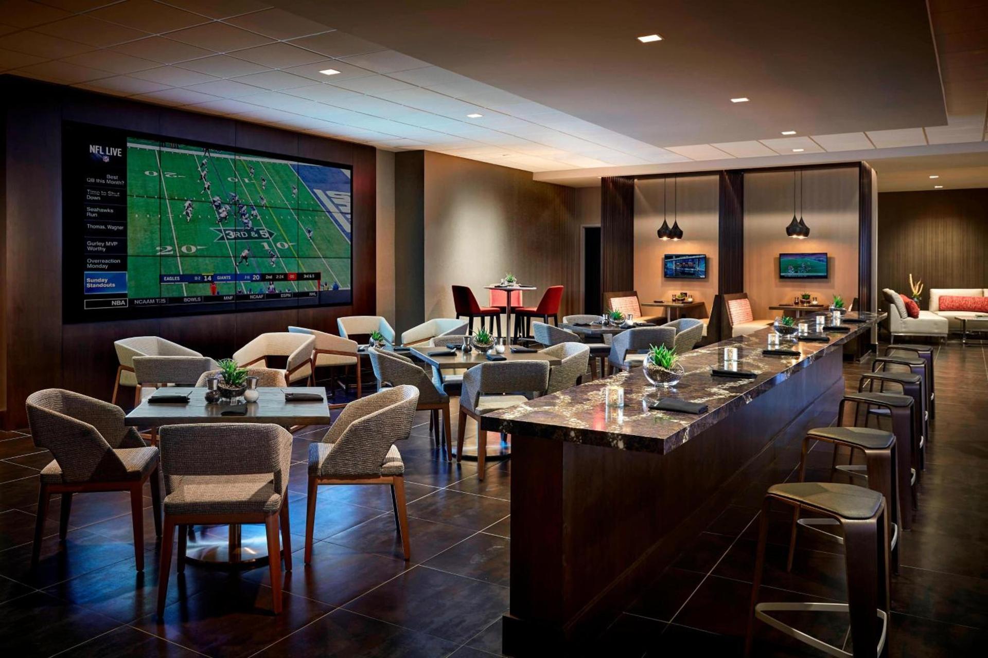 Los Angeles Airport Marriott photo 48