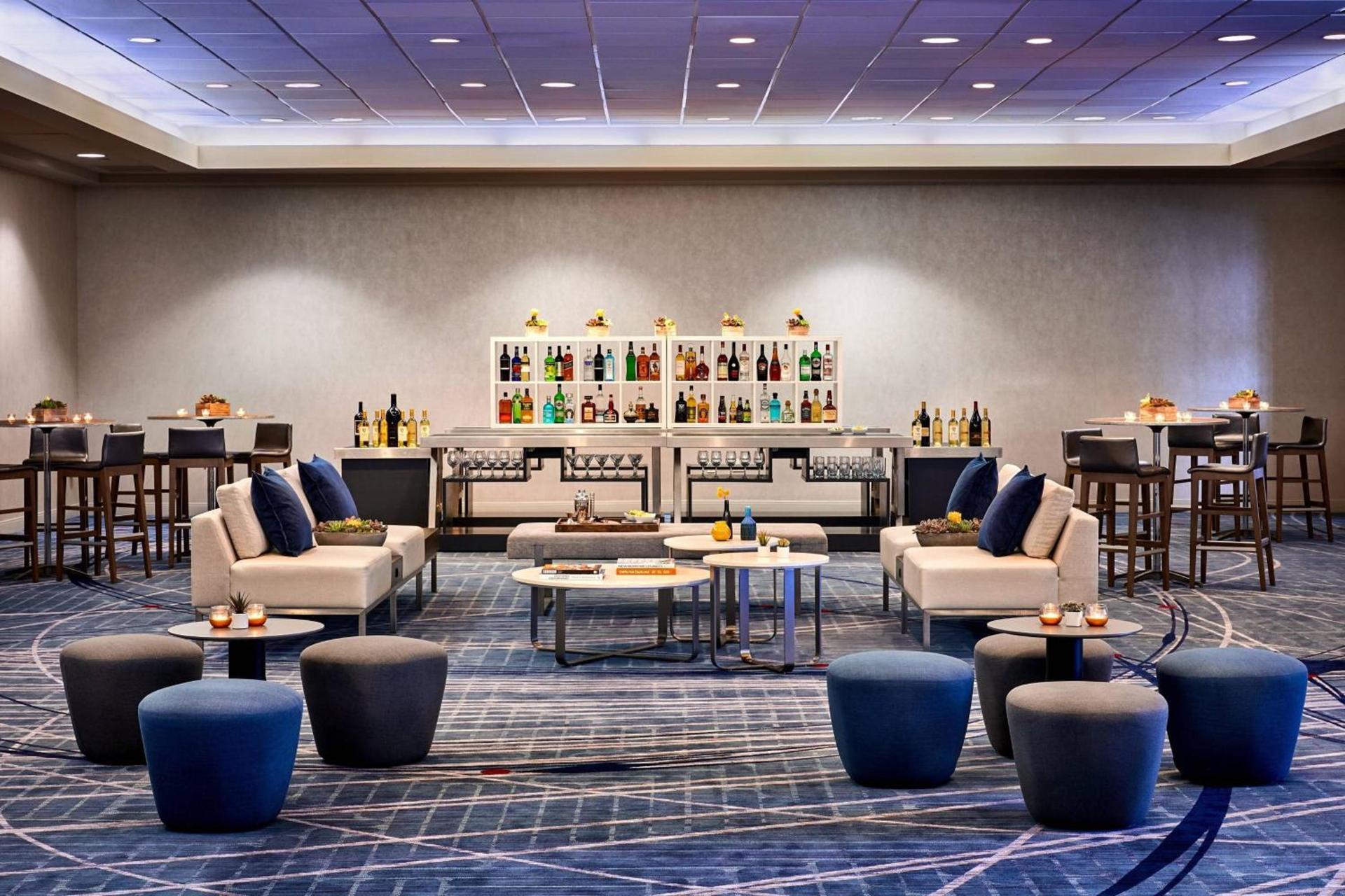 Los Angeles Airport Marriott photo 73